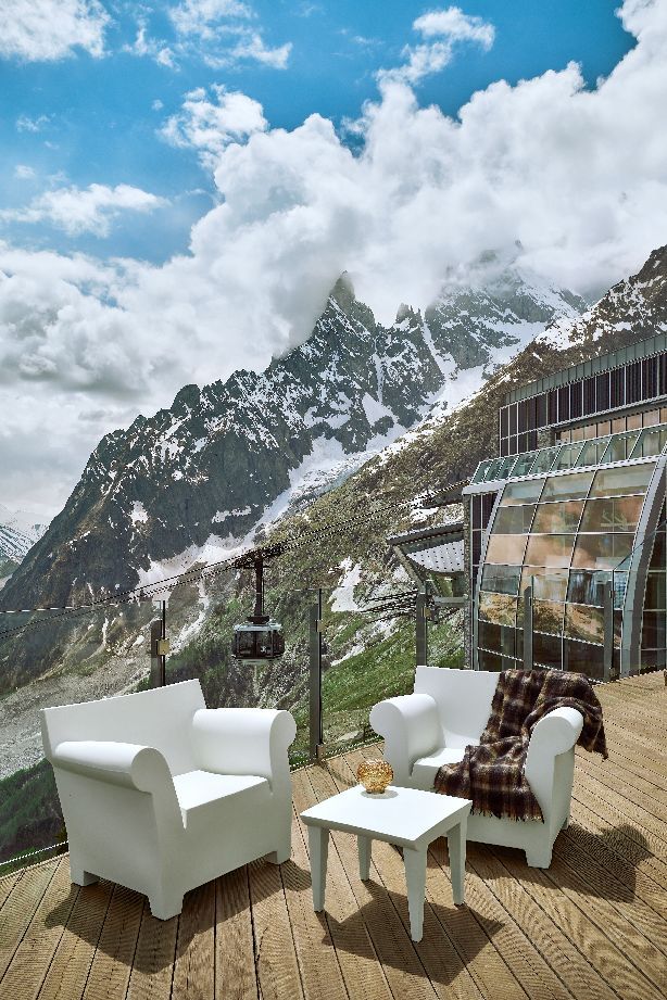 Bubble Club - Tisch Outdoor Kartell