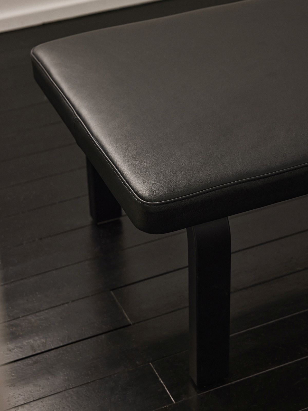Bench 167 Bank Artek