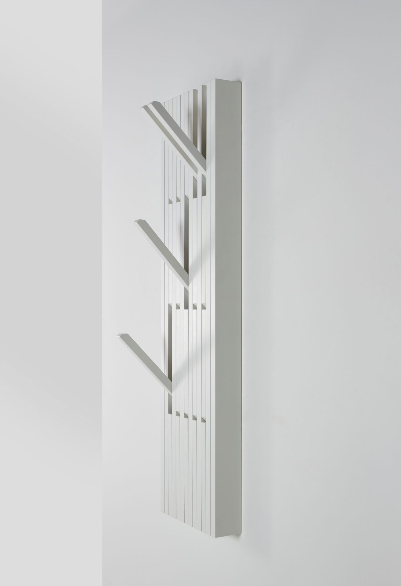Piano Wandgarderobe klein Buche weiß lackiert PER/USE