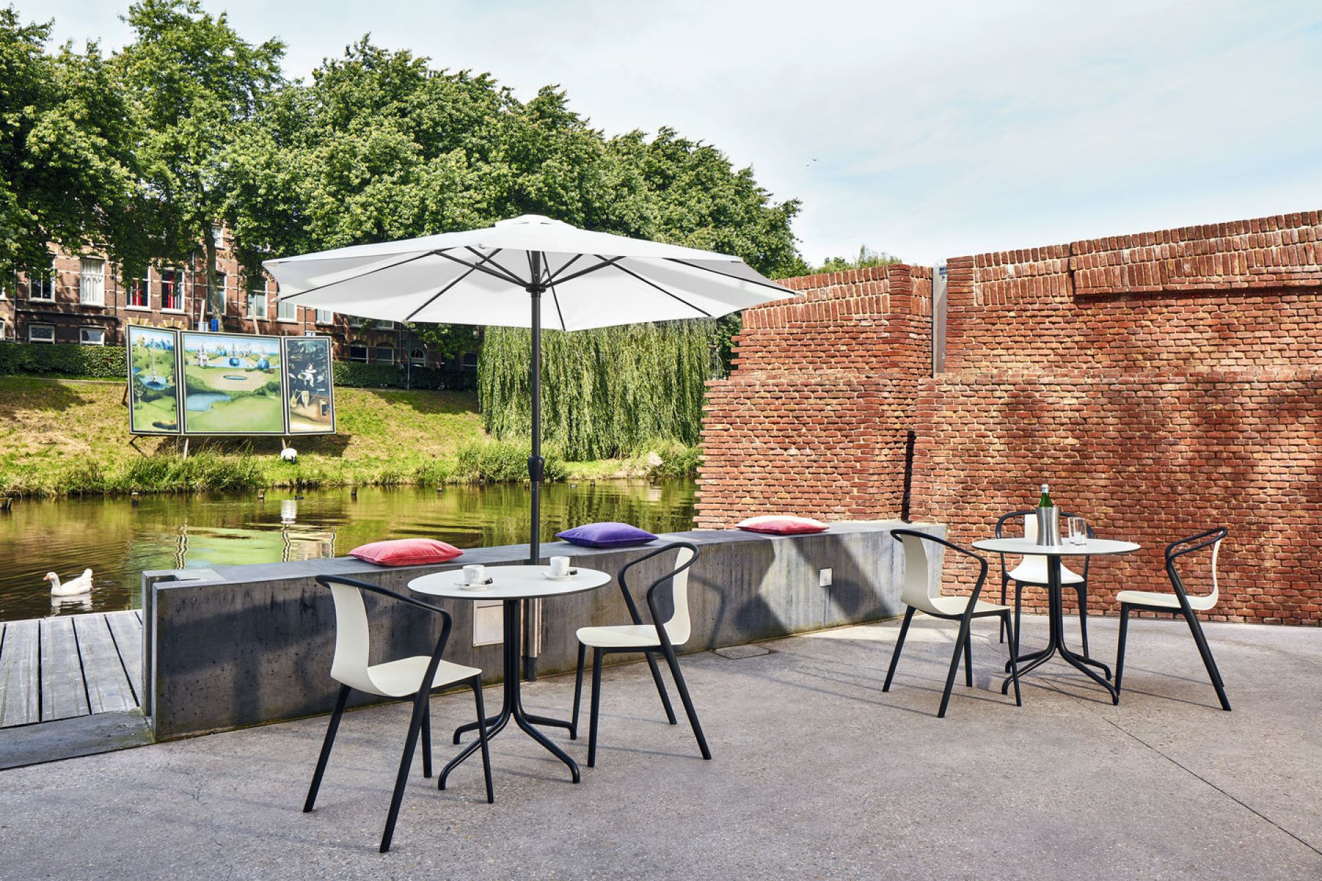 Belleville Armchair Plastic Stuhl Vitra