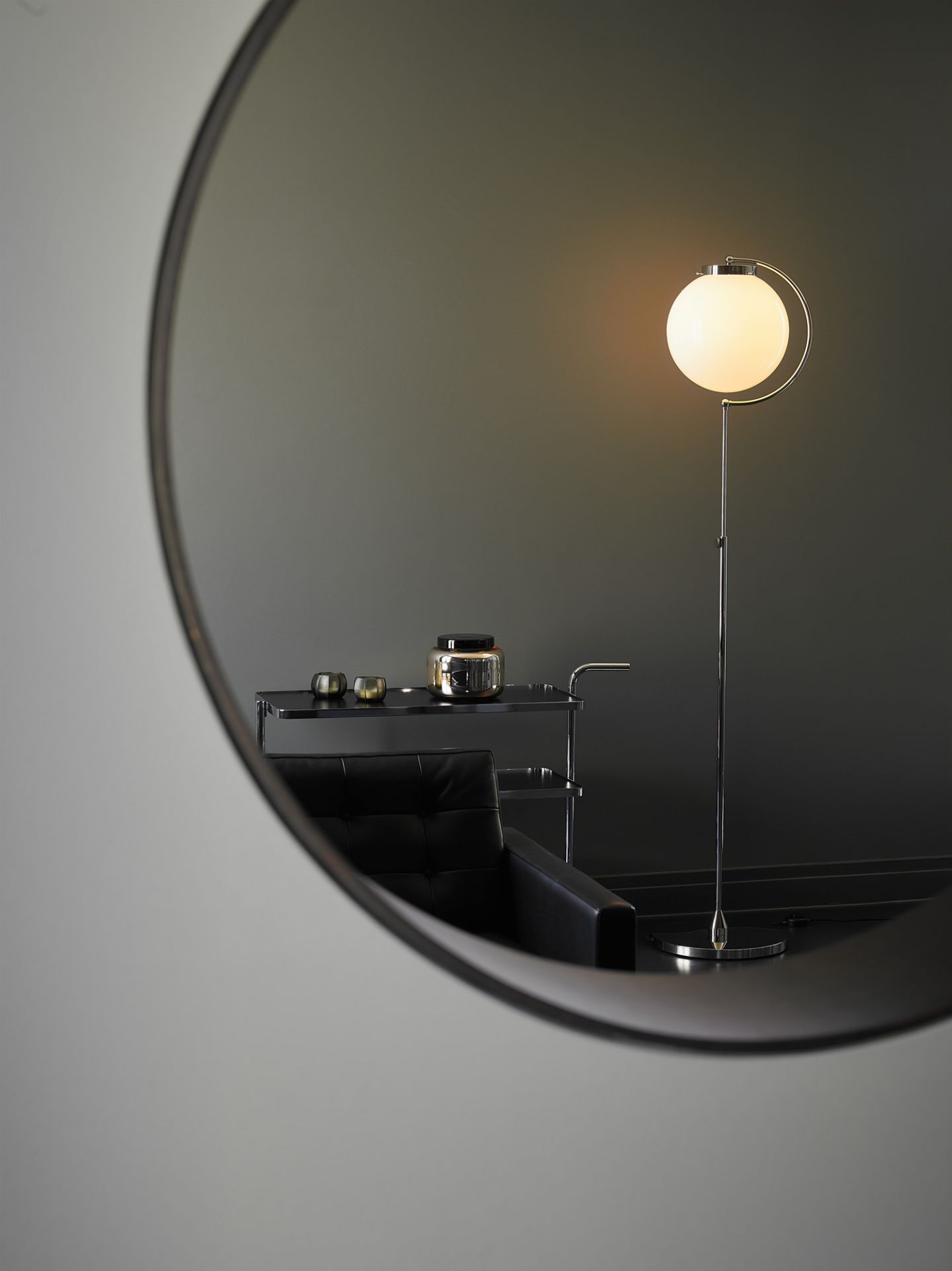 Bauhaus DSL 23 Stehleuchte Tecnolumen