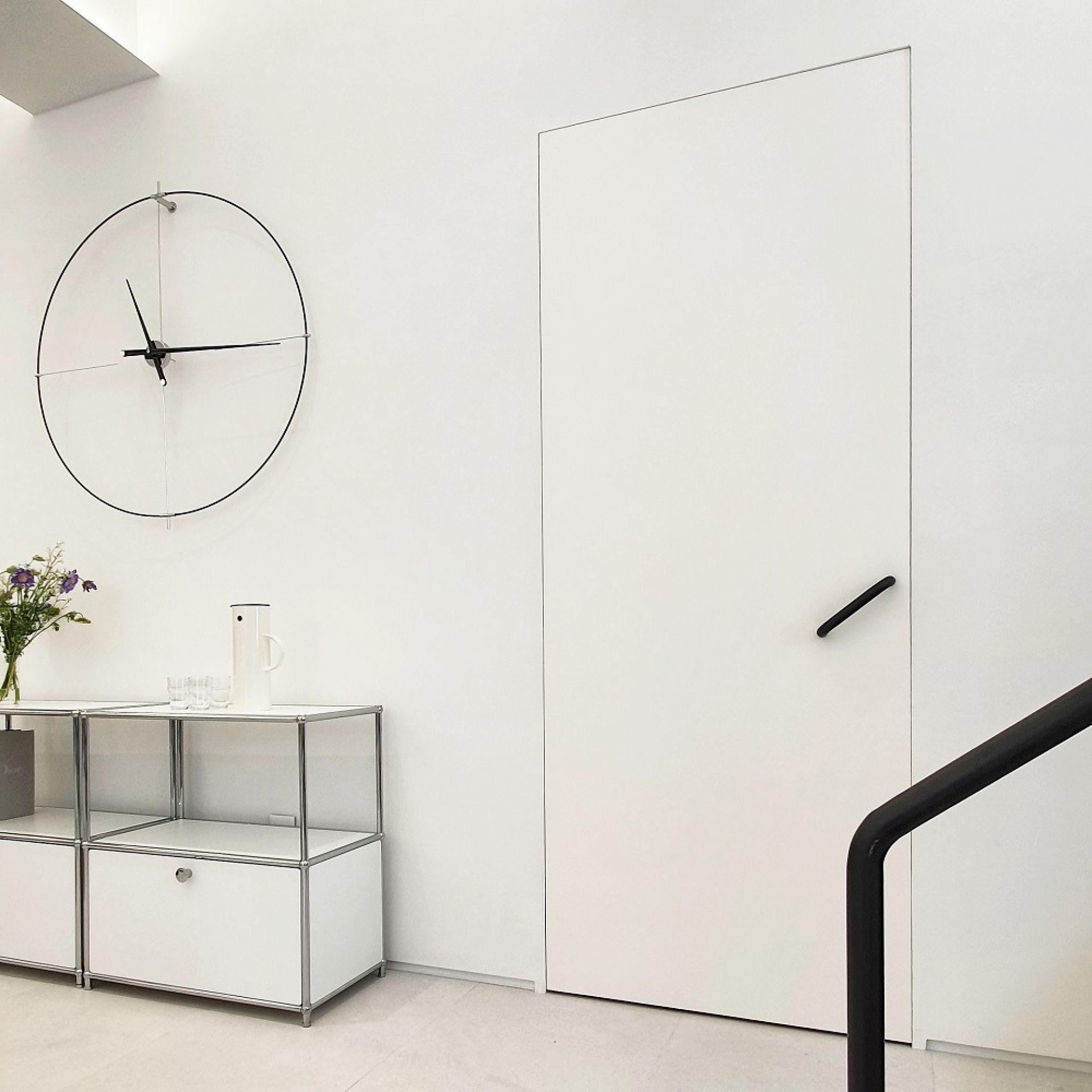 Bilbao N/ L Clock Wanduhr nomon
