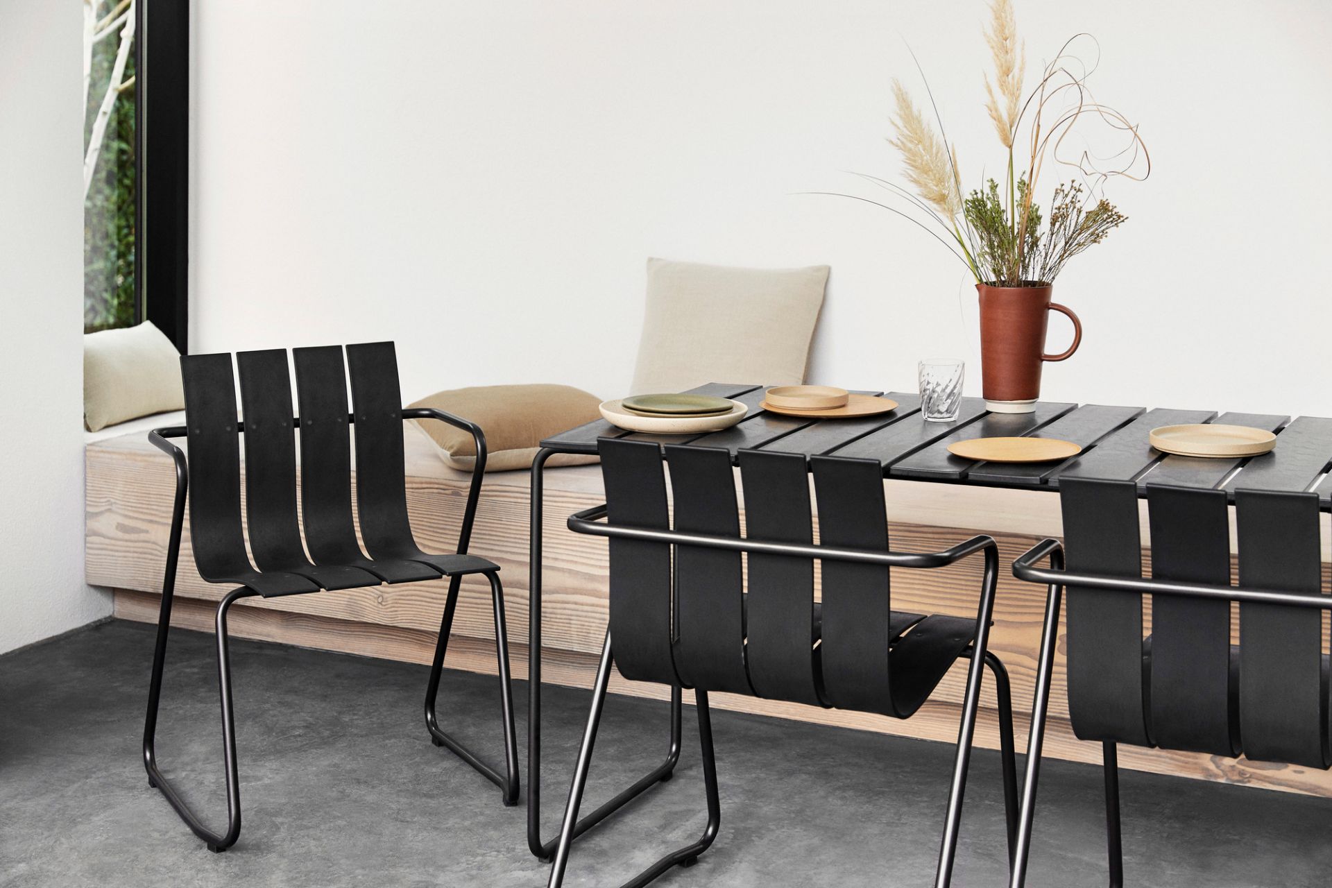 Ocean Table Outdoor Tisch 4 Personen Mater Schwarz