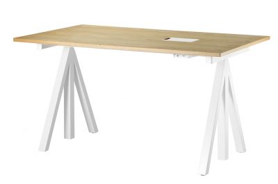 Works Schreibtisch höhenverstellbar B140cm String Furniture
