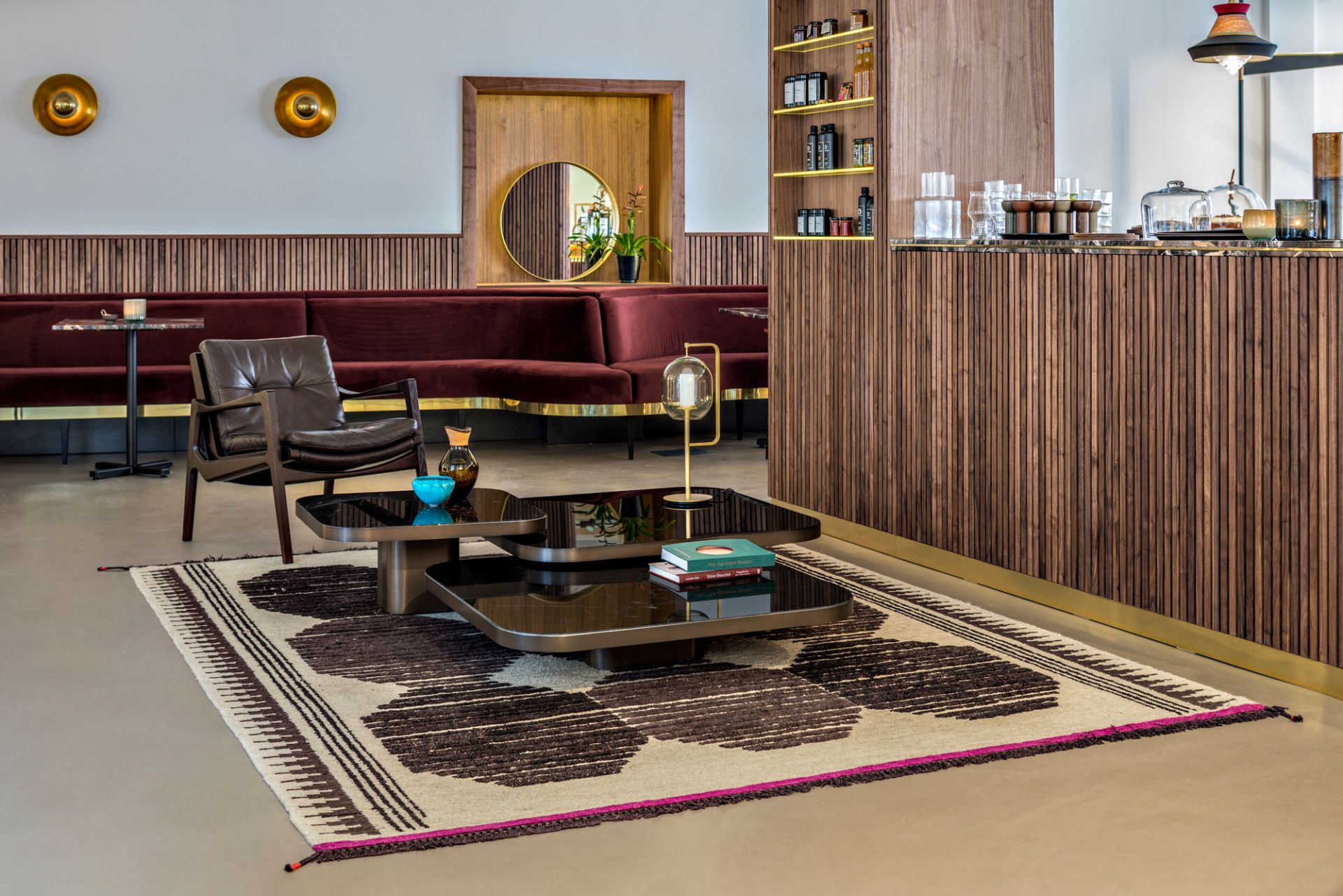 Bow Coffee Tisch No. 3 ClassiCon