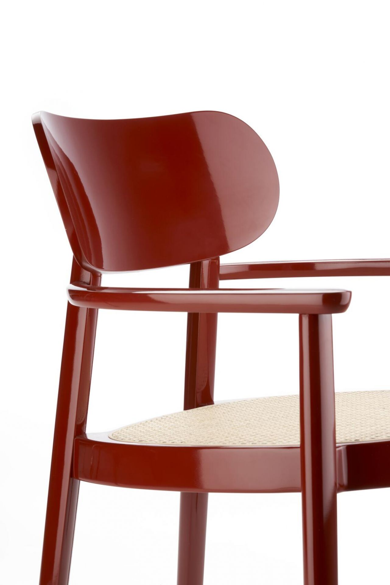 Holzsesessel mit Armlehnen 119 F Hochglanz Thonet