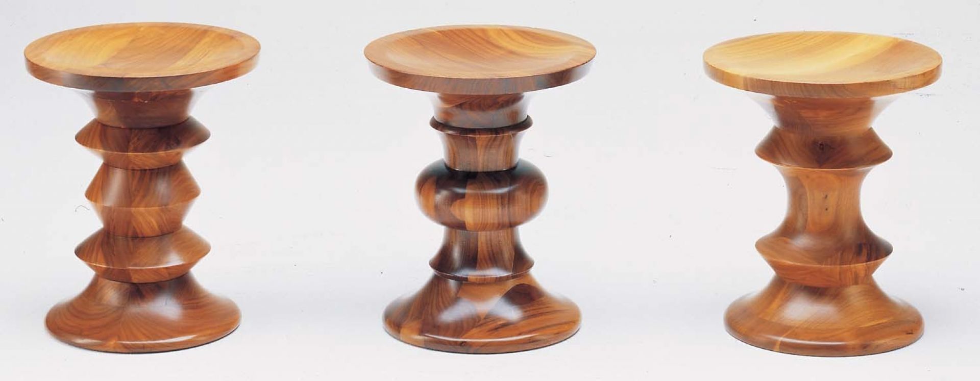 Eames Stools B Hocker Vitra