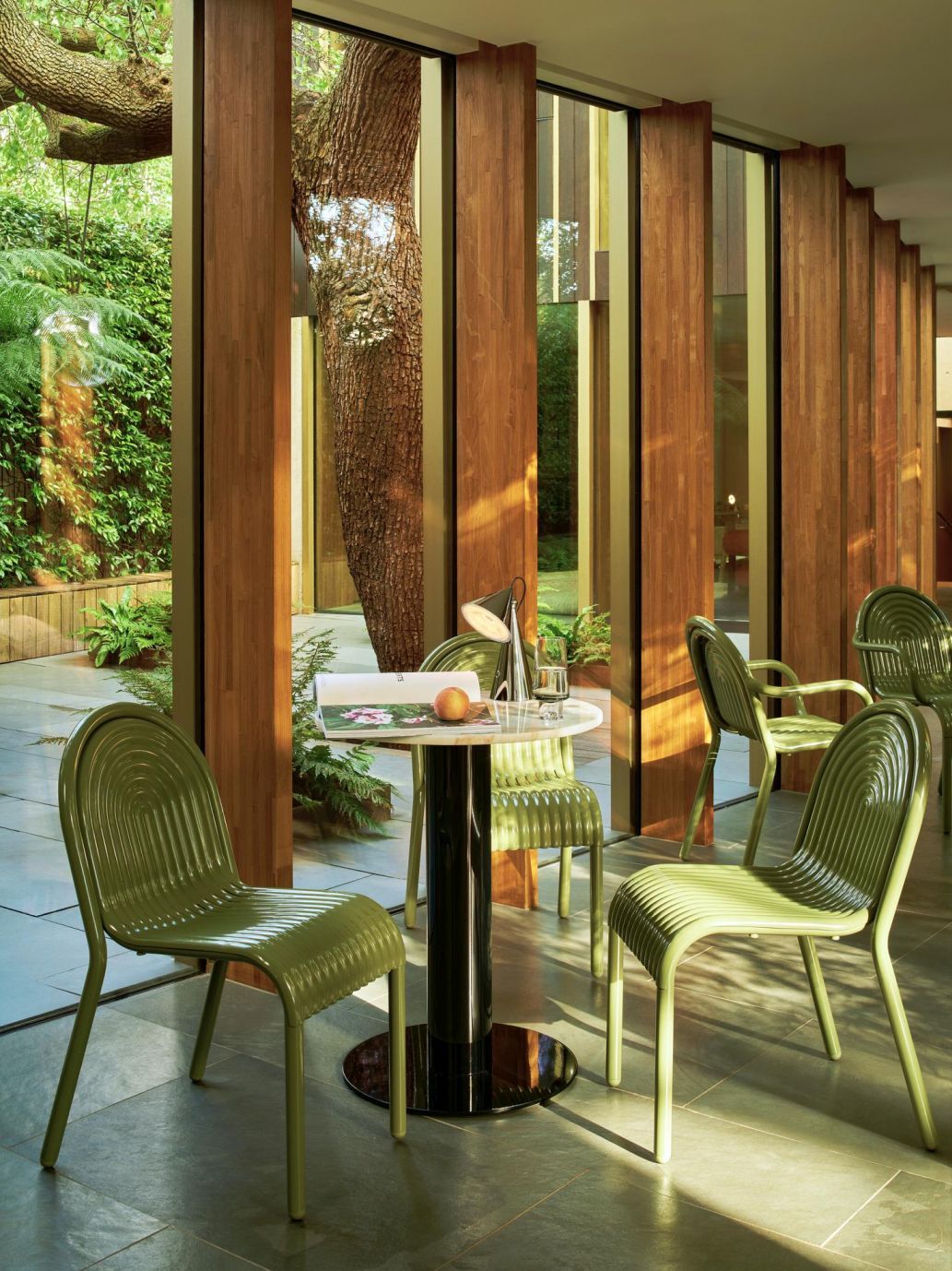 Groove Outdoor Stuhl Putty Tom Dixon