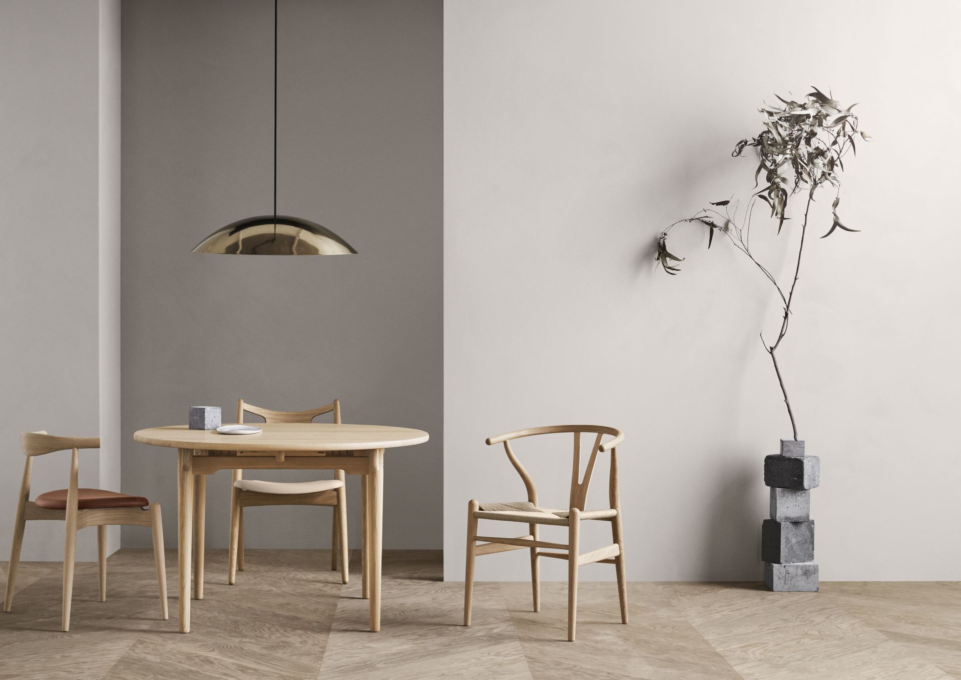 CH337 Ovaler Esstisch ausziehbar Buche lackiert Carl Hansen & Søn