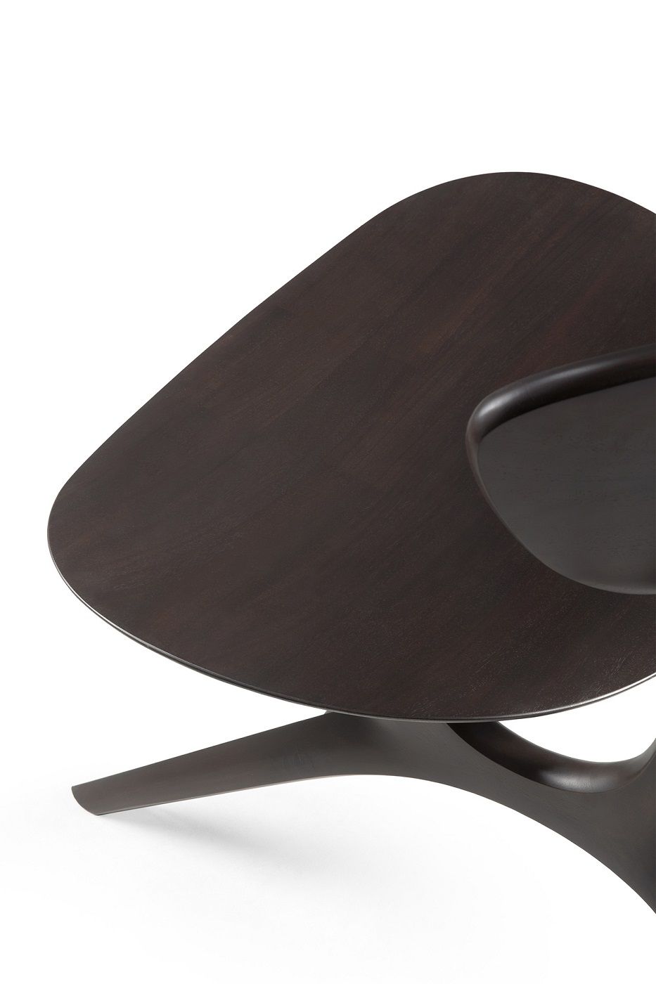 Eye Loungesessel Mahagoni lackiert Ethnicraft