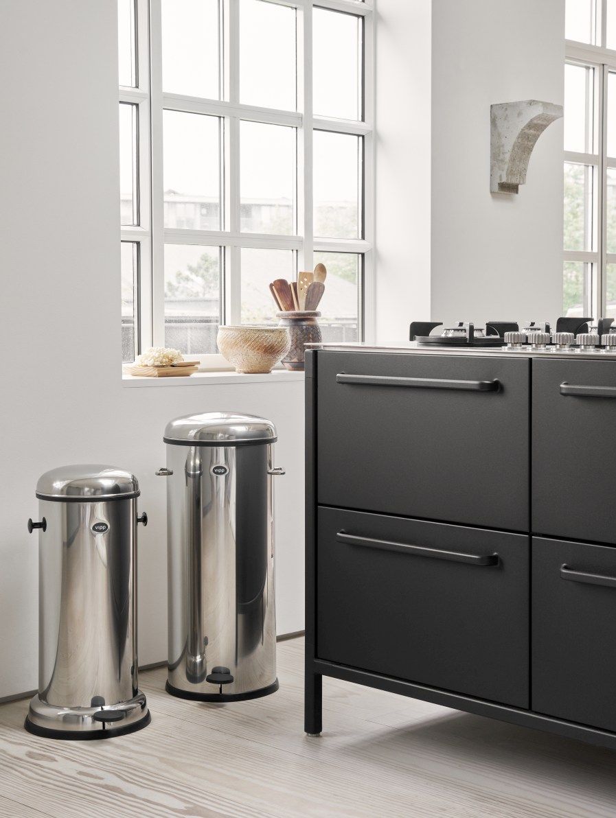 Bin Treteimer 30L Edelstahl Vipp 