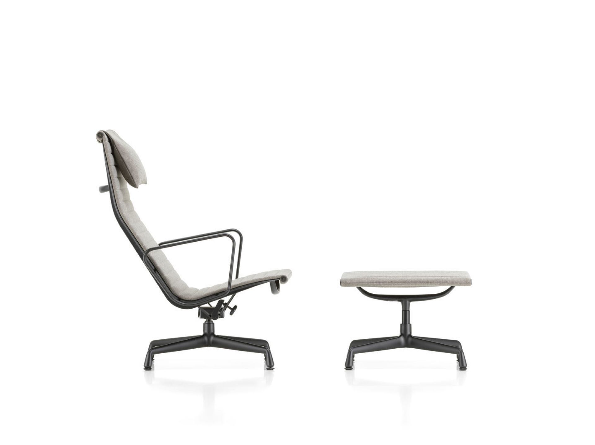 Aluminium Chair EA124 / EA 124 Sessel Vitra