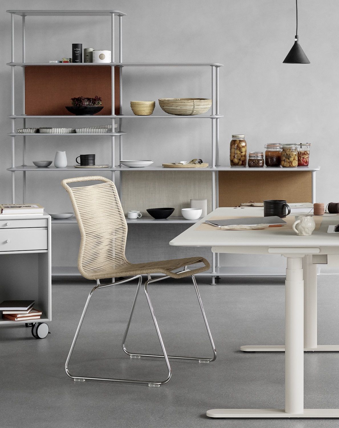 Panton One Dining Stuhl Outdoor Nature/Chrome Montana QUICK SHIP