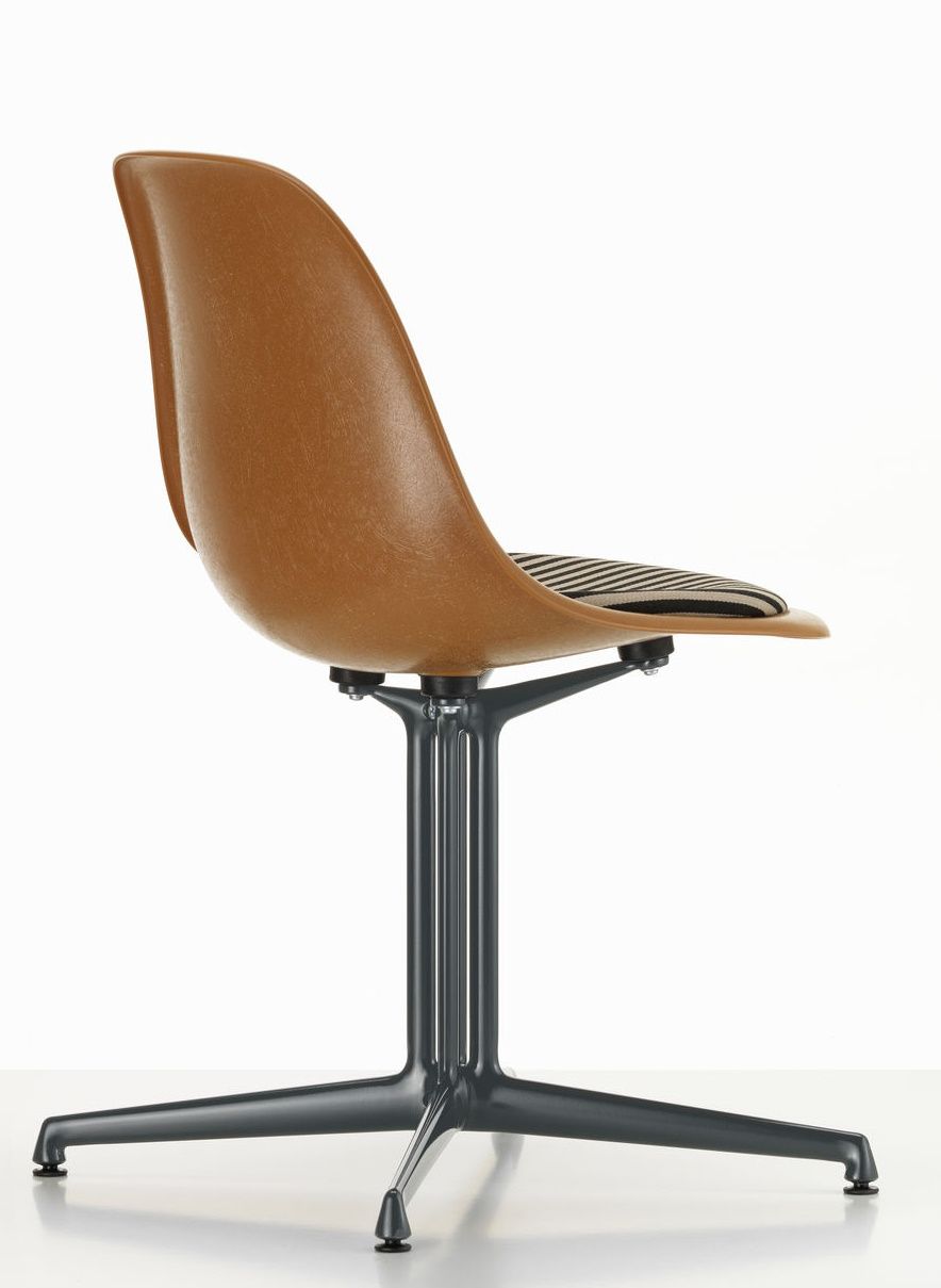 Eames Fiberglass Side Chair La Fonda Ocker Dunkel Vitra LIMITED EDITION