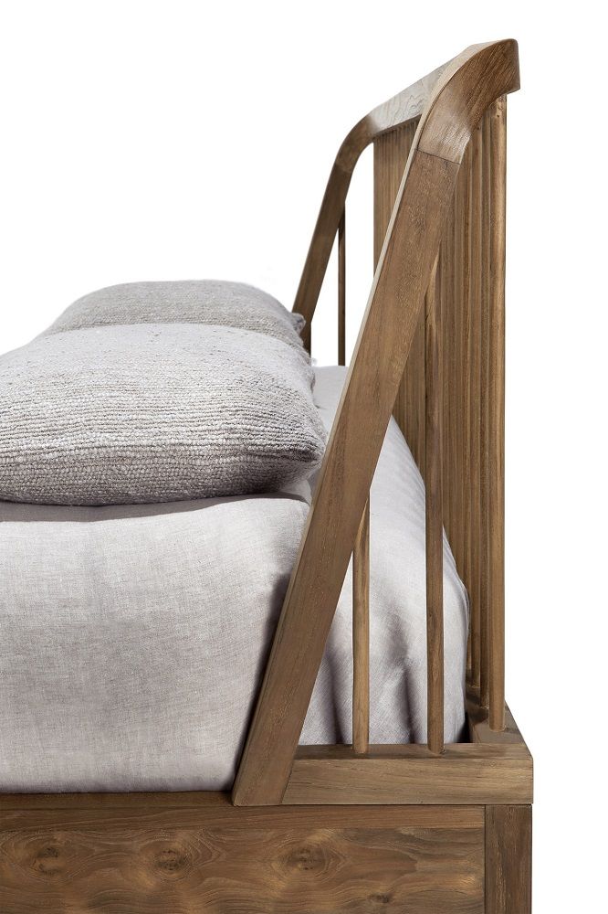 Spindle Bett Ethnicraft Teak 160x200 cm