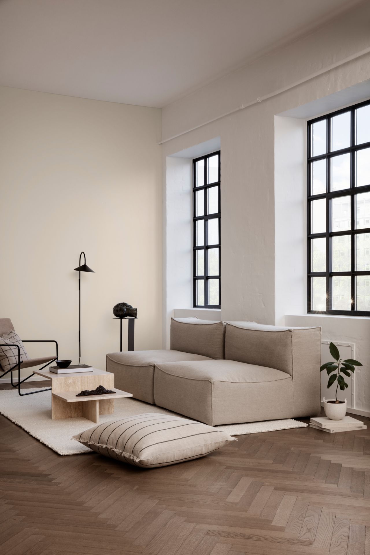 Distinct Coffee Table - Travertine Couchtisch Ferm Living