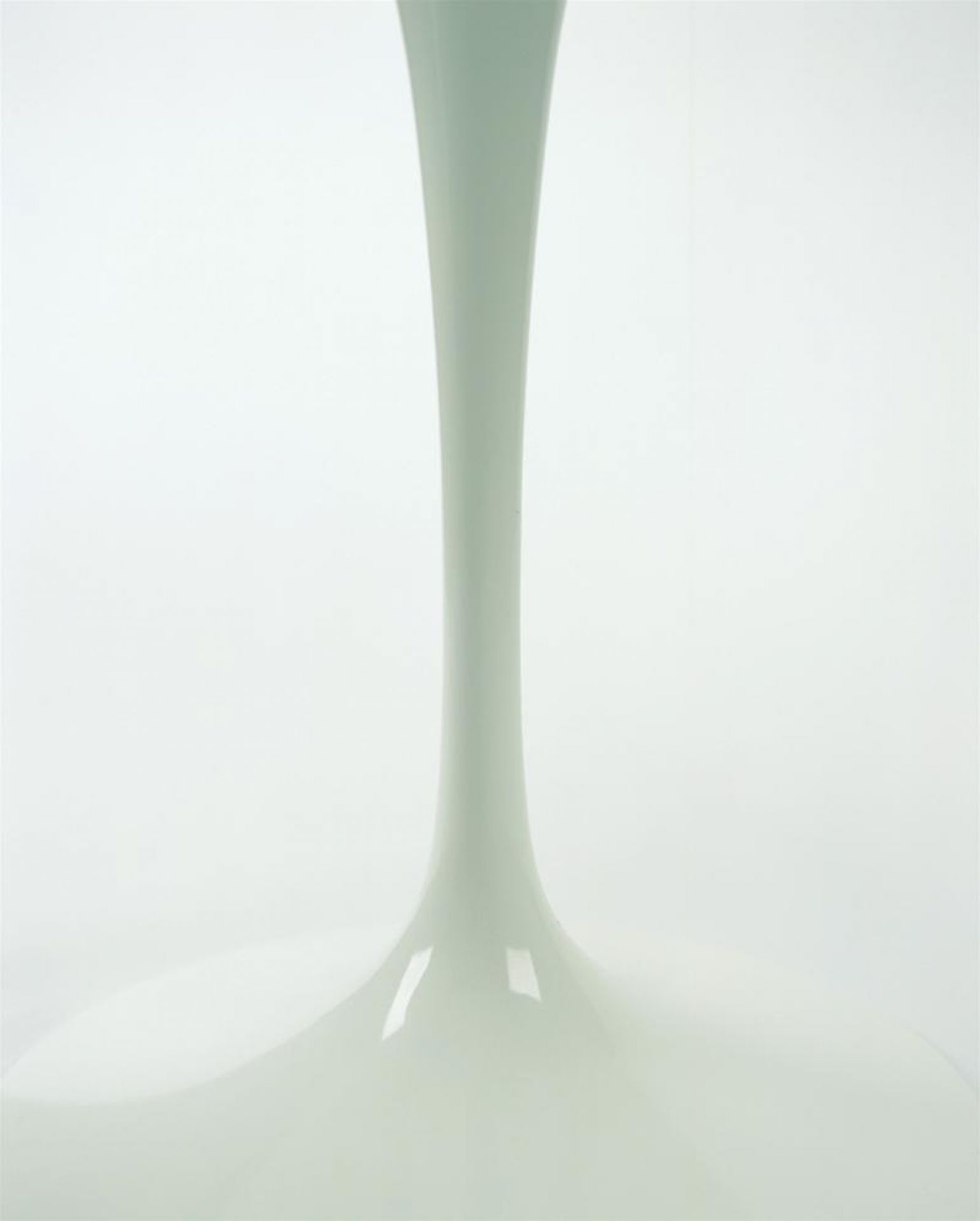 OUTDOOR Saarinen Tisch rund Knoll International - QUICK SHIP