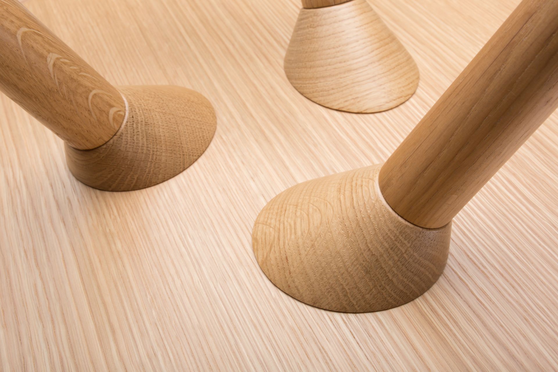 Turn low Beistelltisch Eiche natur Maigrau