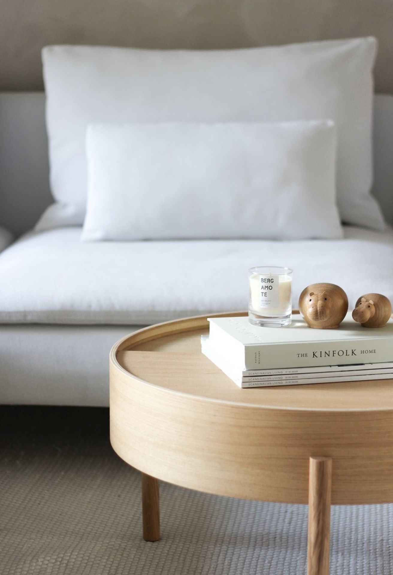 Arc Couchtisch Eiche geölt ⌀ 66 cm Woud