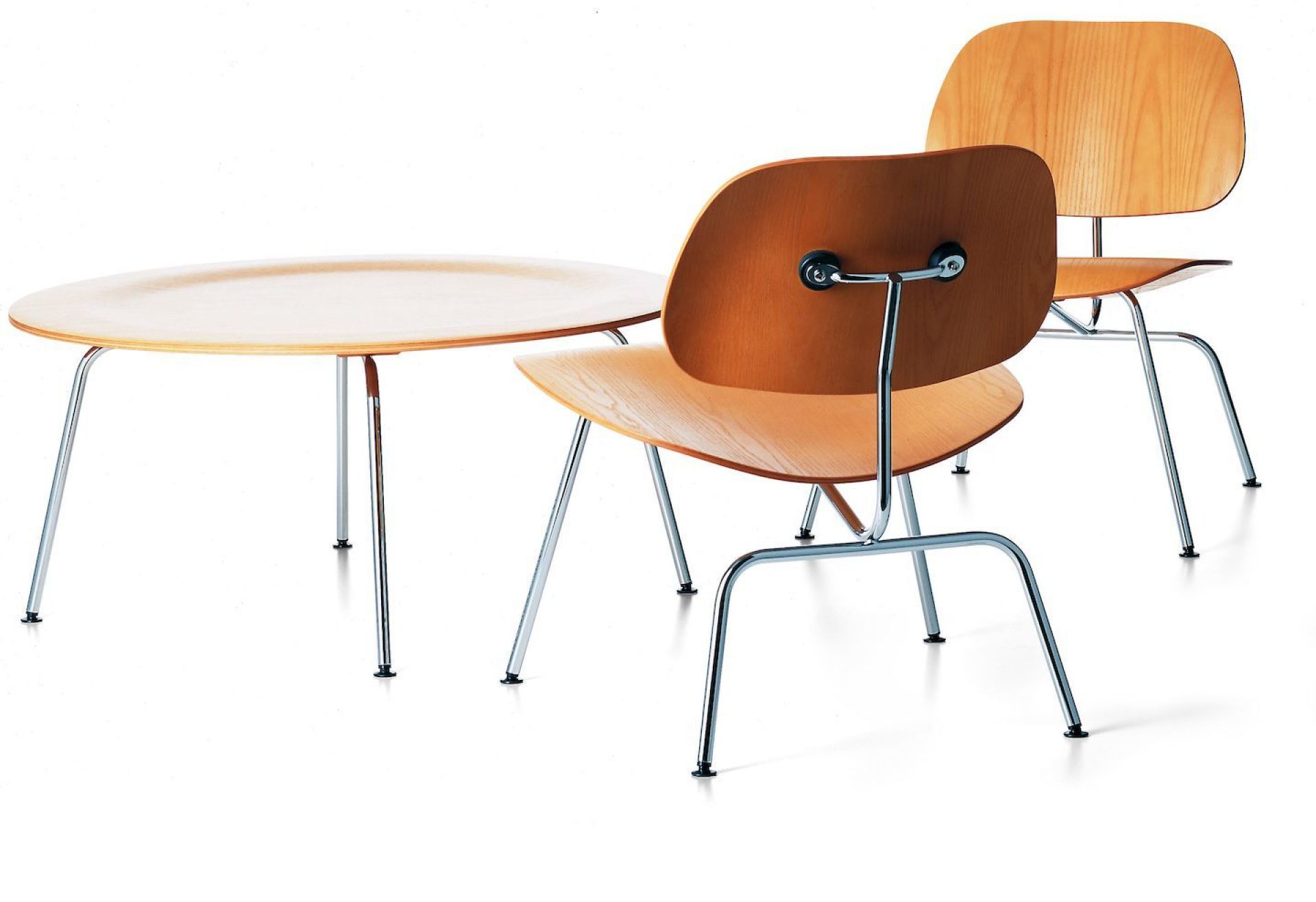 Plywood Group LCM Stuhl Vitra