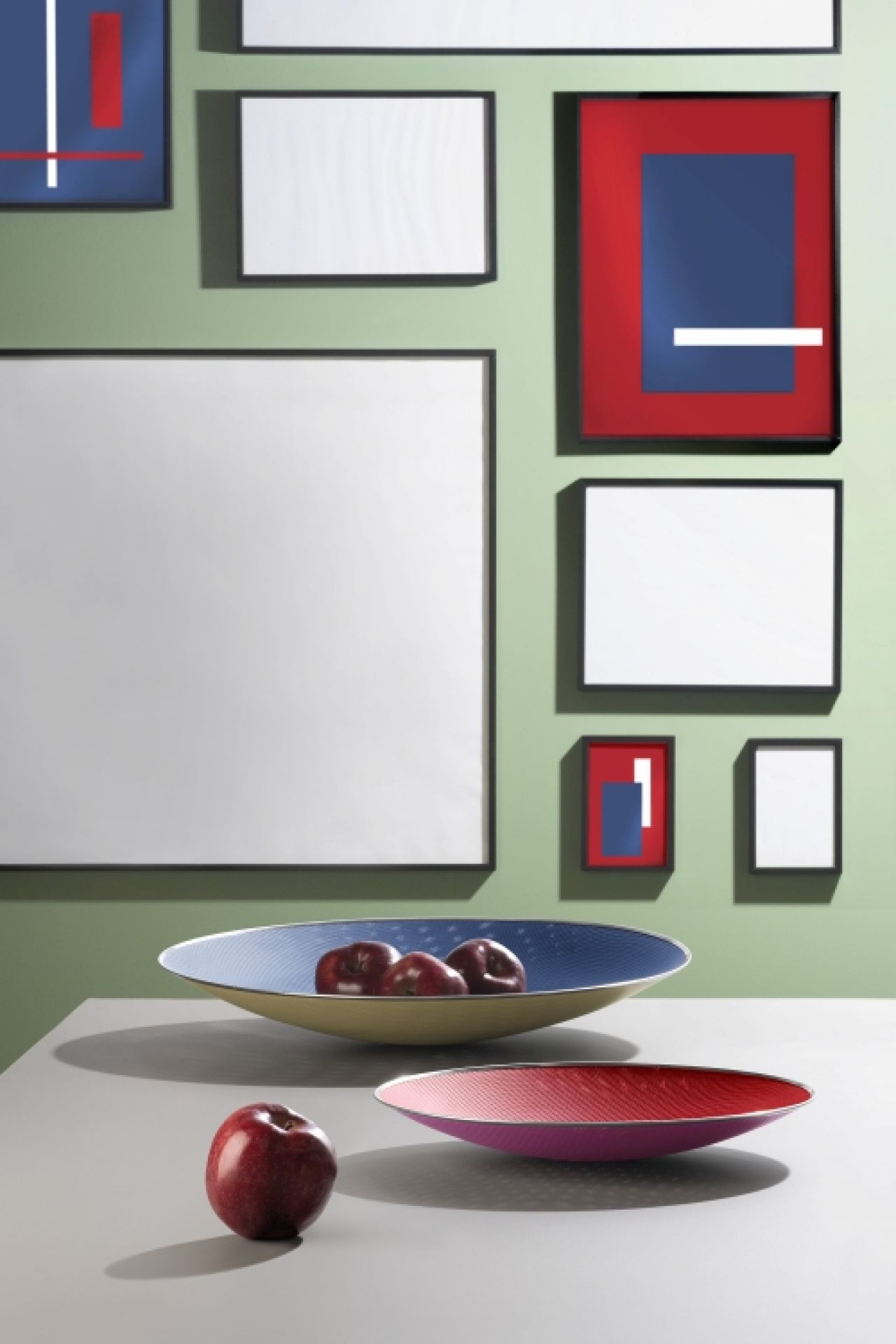 Cohncave Rot und Violett Schale SC01/33 Alessi