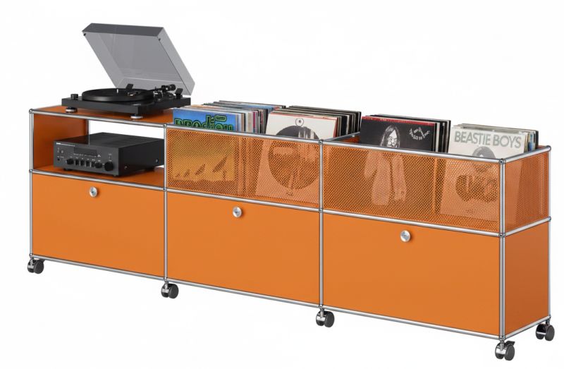 Sideboard mit Vinyl-Aufbewahrung USM Haller Reinorange