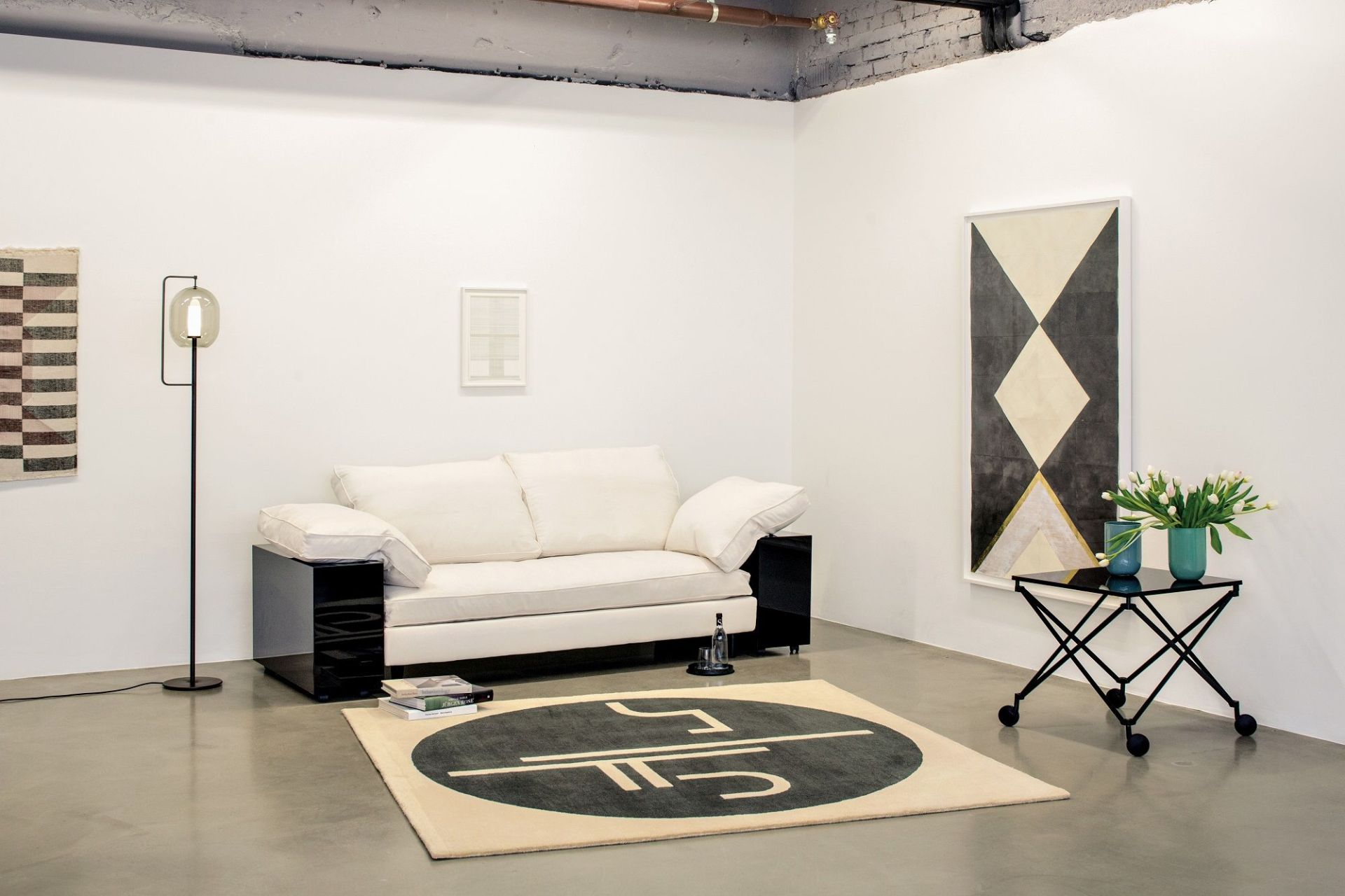 Lota Sofa Classicon