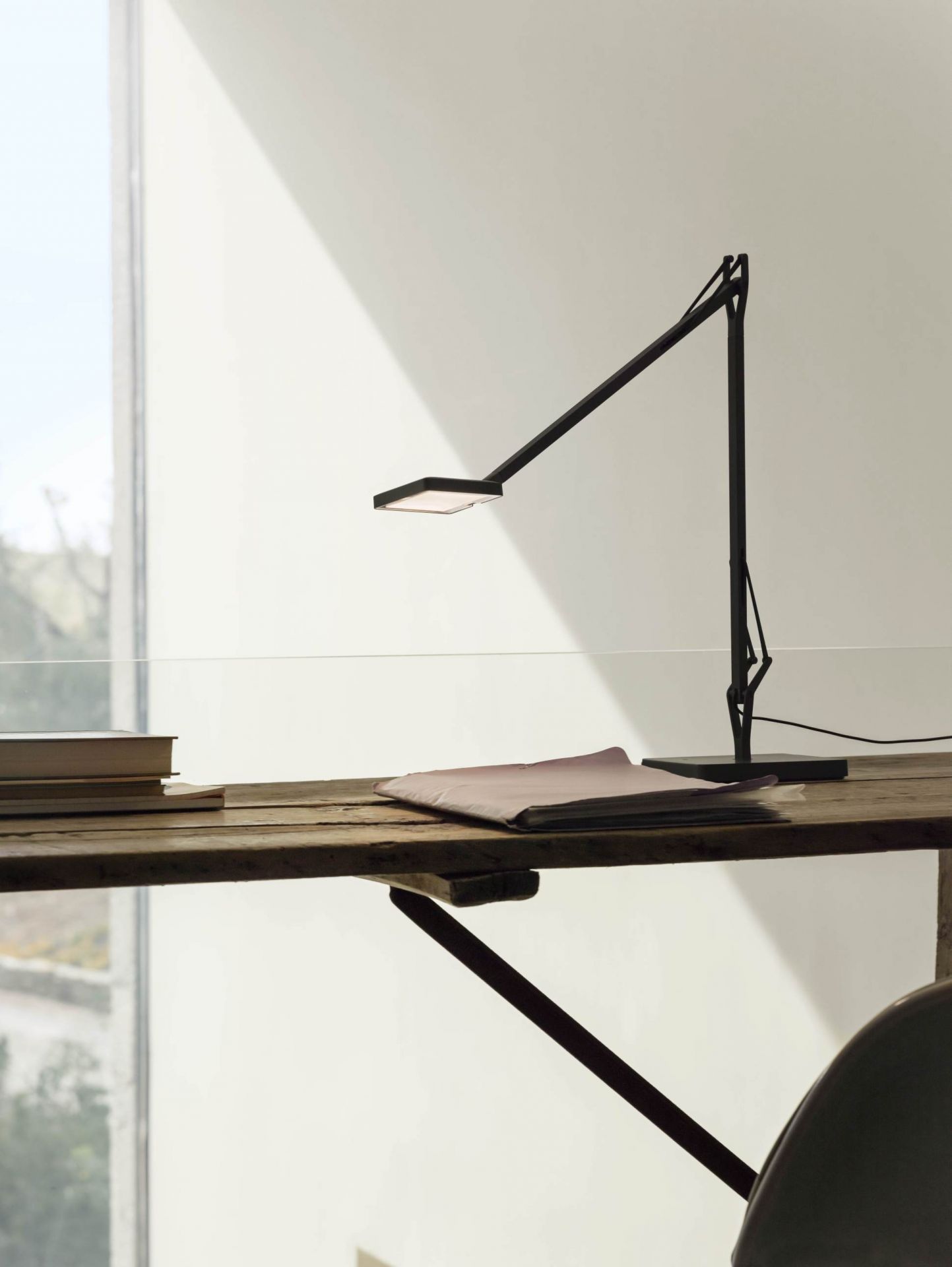 Kelvin Edge Base Tischleuchte Flos Weiß