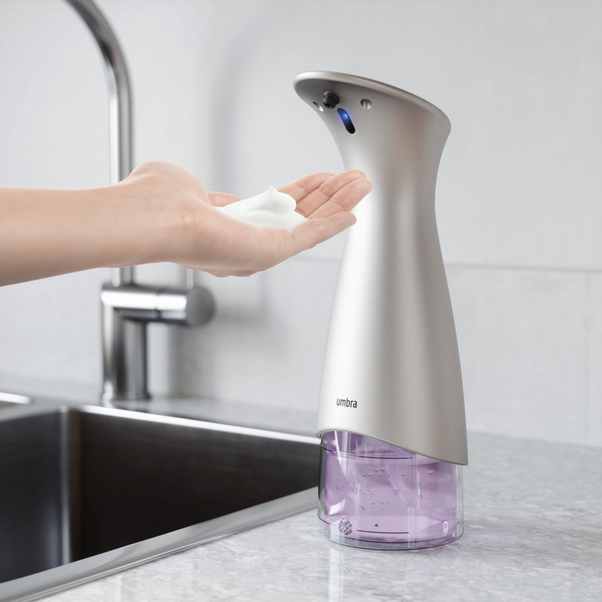 Otto Foaming Automatic Soap Dispenser Seifenspender Umbra Nickel EINZELSTÜCK