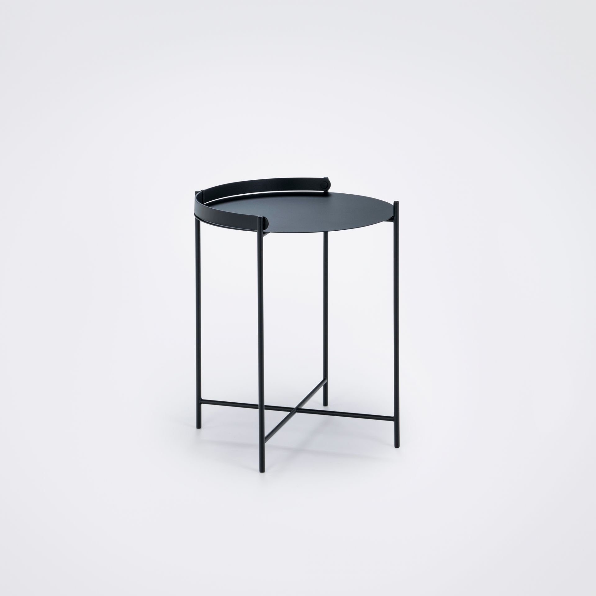 Edge Tray Table Beistelltisch klein Outdoor Houe