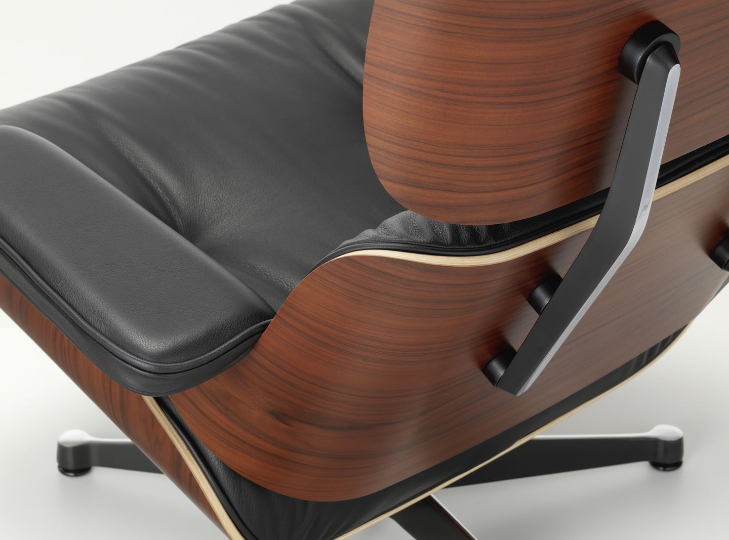Eames Lounge Chair & Ottoman Armchair Leder Premium F / Leder Natural Vitra