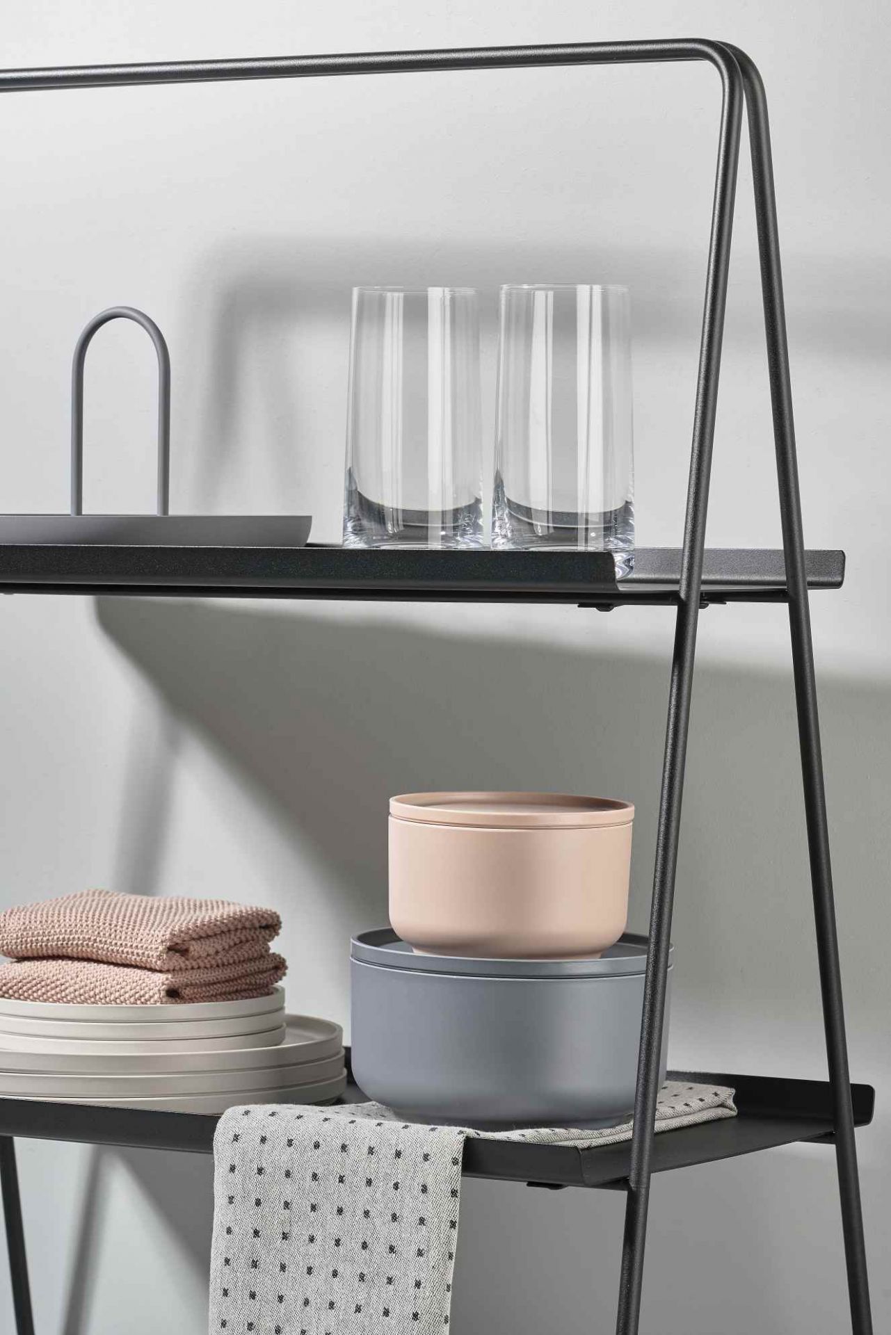 A-Table Shelving Unit Tisch / Regal Zone Denmark EINZELSTÜCK