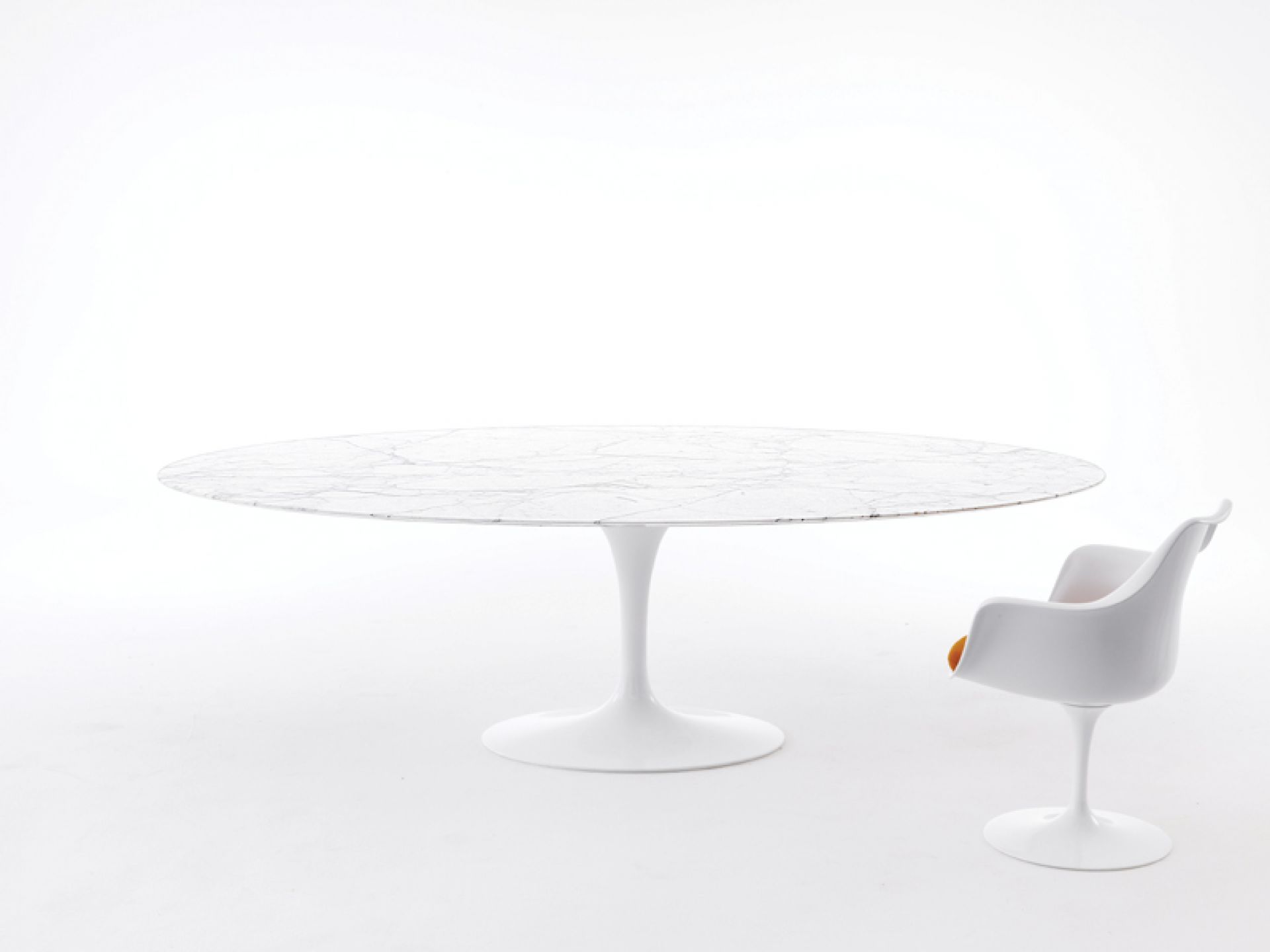 Tulip Armchair / Tulpen Armlehnenstuhl drehbar Knoll International