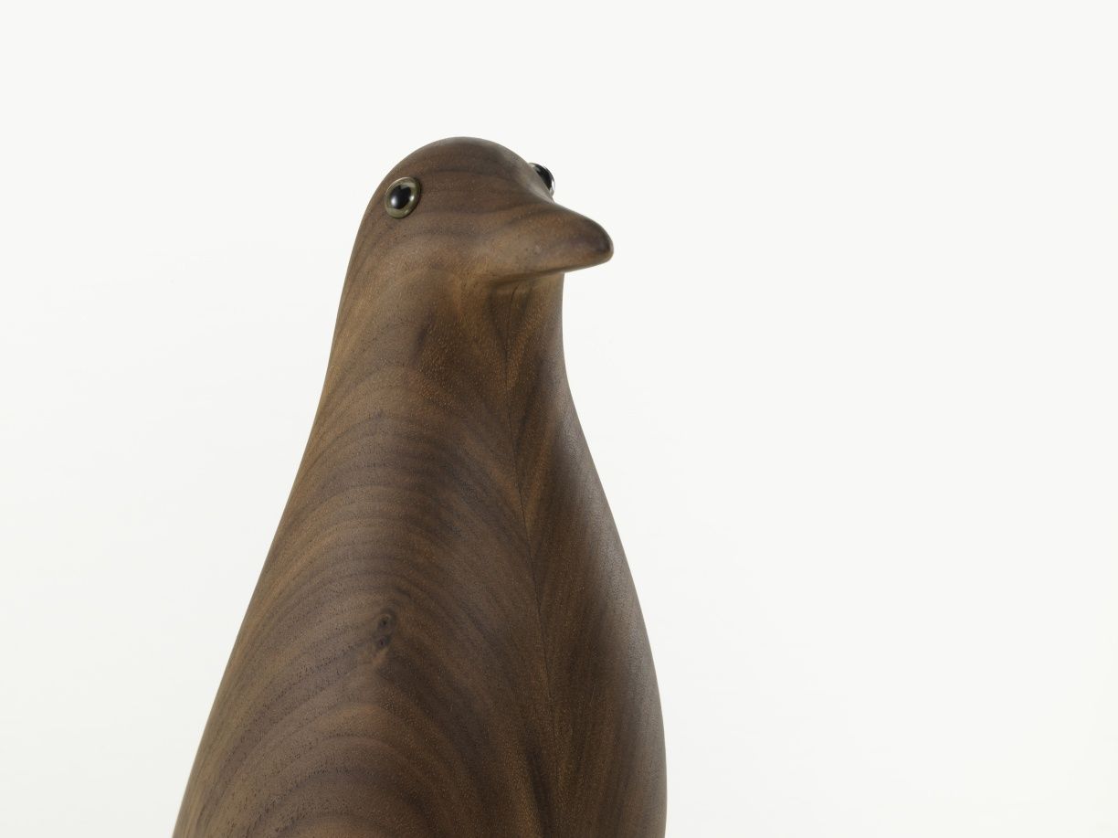 Eames House Bird Skulptur Nussbaum Vitra NEUE VERSION