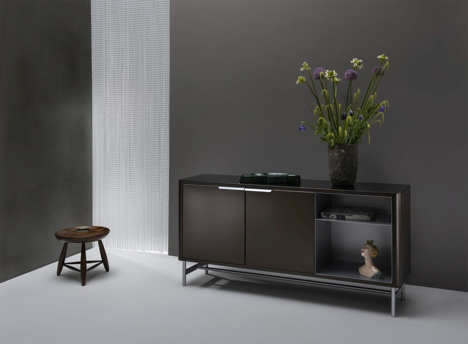 New Classic Line S50 Sideboard Dunkelbronze Müller Möbelfabrikation 