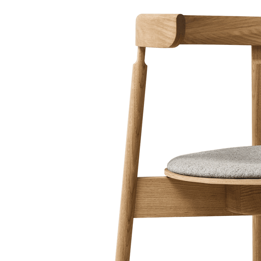 Lunar Stuhl Eiche mit Sitzkissen Form & Refine