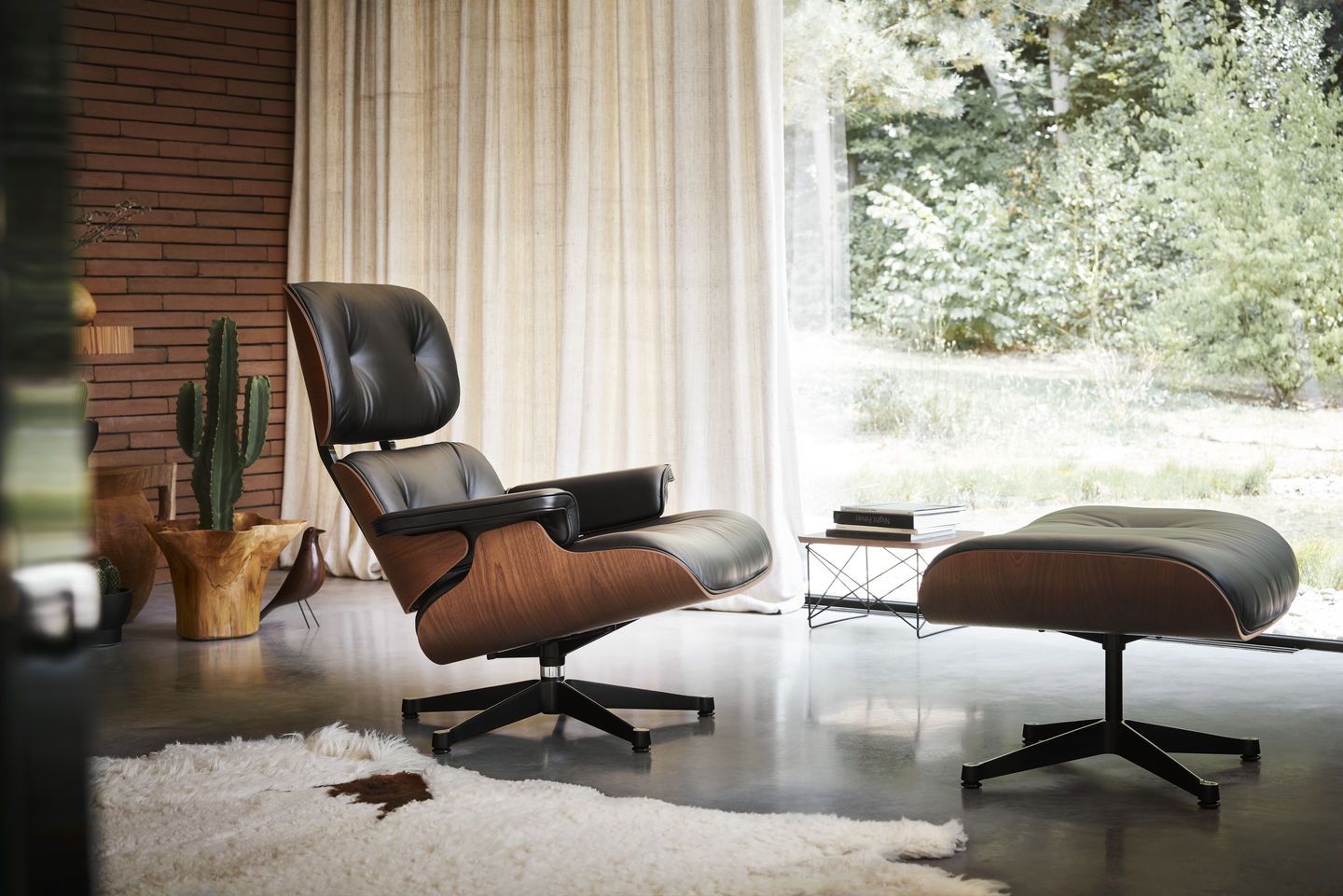 Eames Lounge Chair & Ottoman Armchair Leder Premium F / Leder Natural Vitra