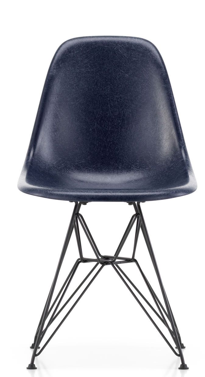 Eames Fiberglass Chair DSR Stuhl Vitra
