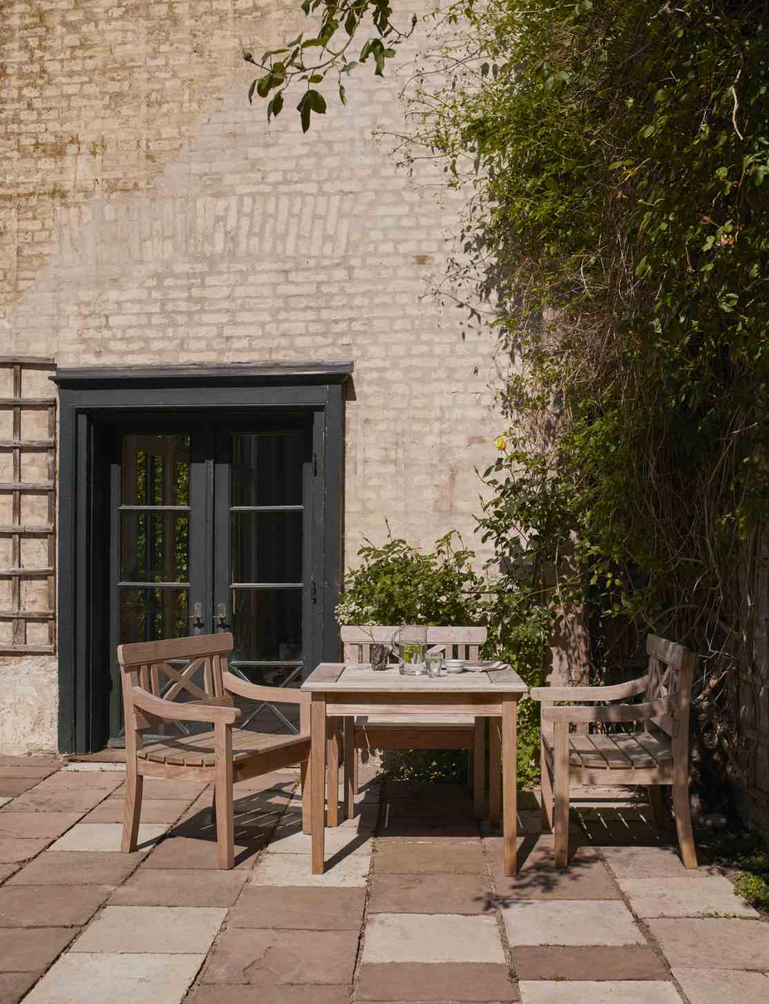 Drachmann Table Esstisch Outdoor Skagerak by Fritz Hansen 