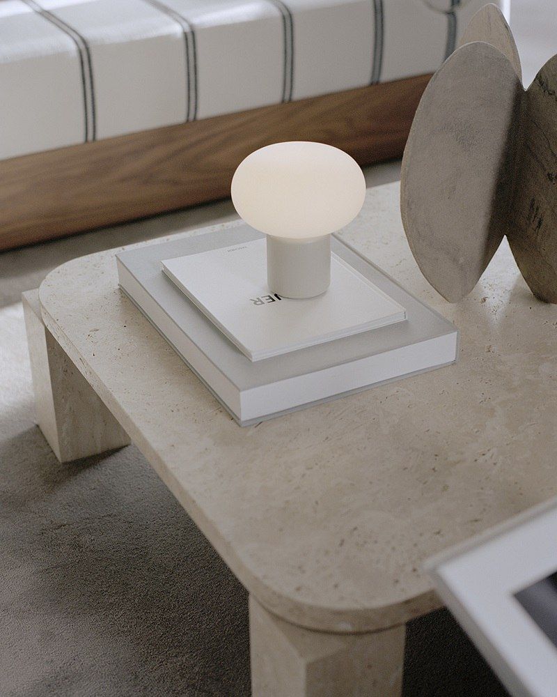 Karl-Johan Portable Table Lamp Akkuleuchte / Tischleuchte New Works Karl-Johan Portable Table Lamp Akkuleuchte / Tischleuchte New Works