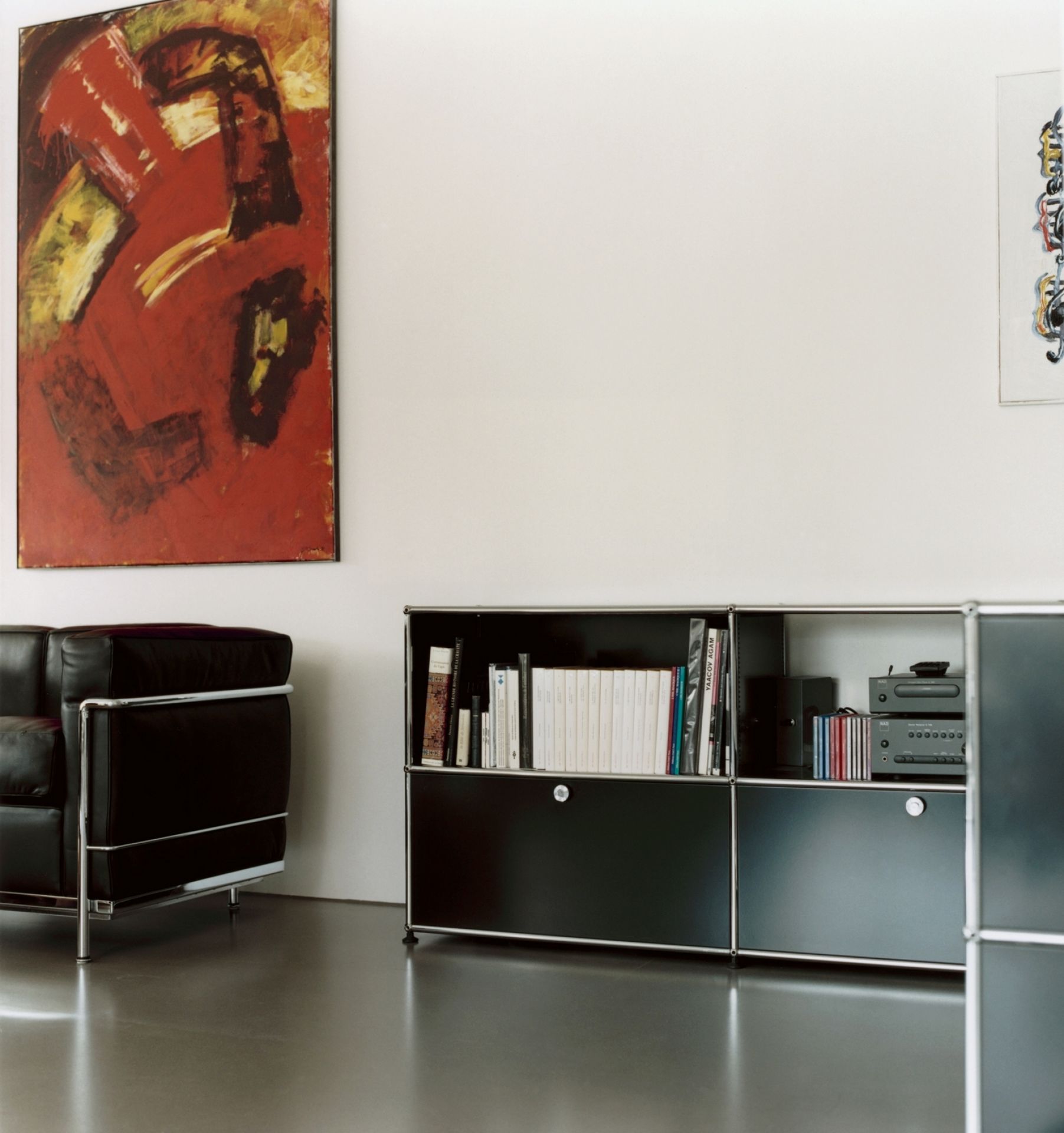 USM Haller Sideboard Schubladen – braun
