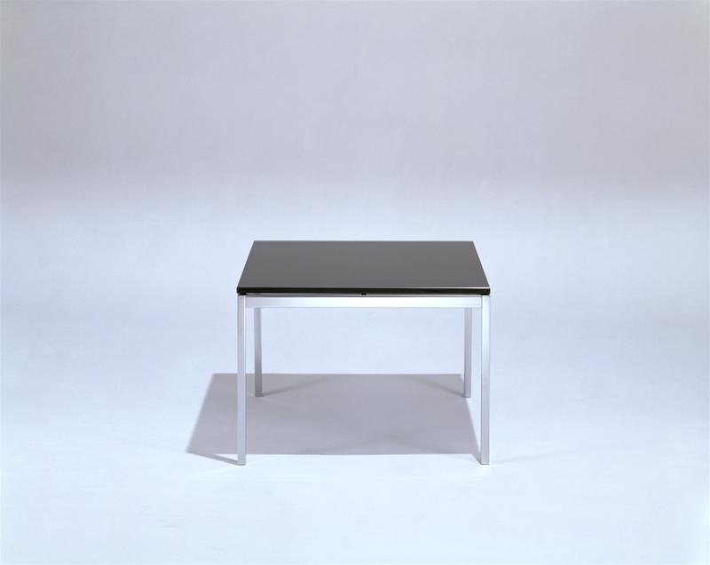 Florence niedriger Couchtisch Knoll International