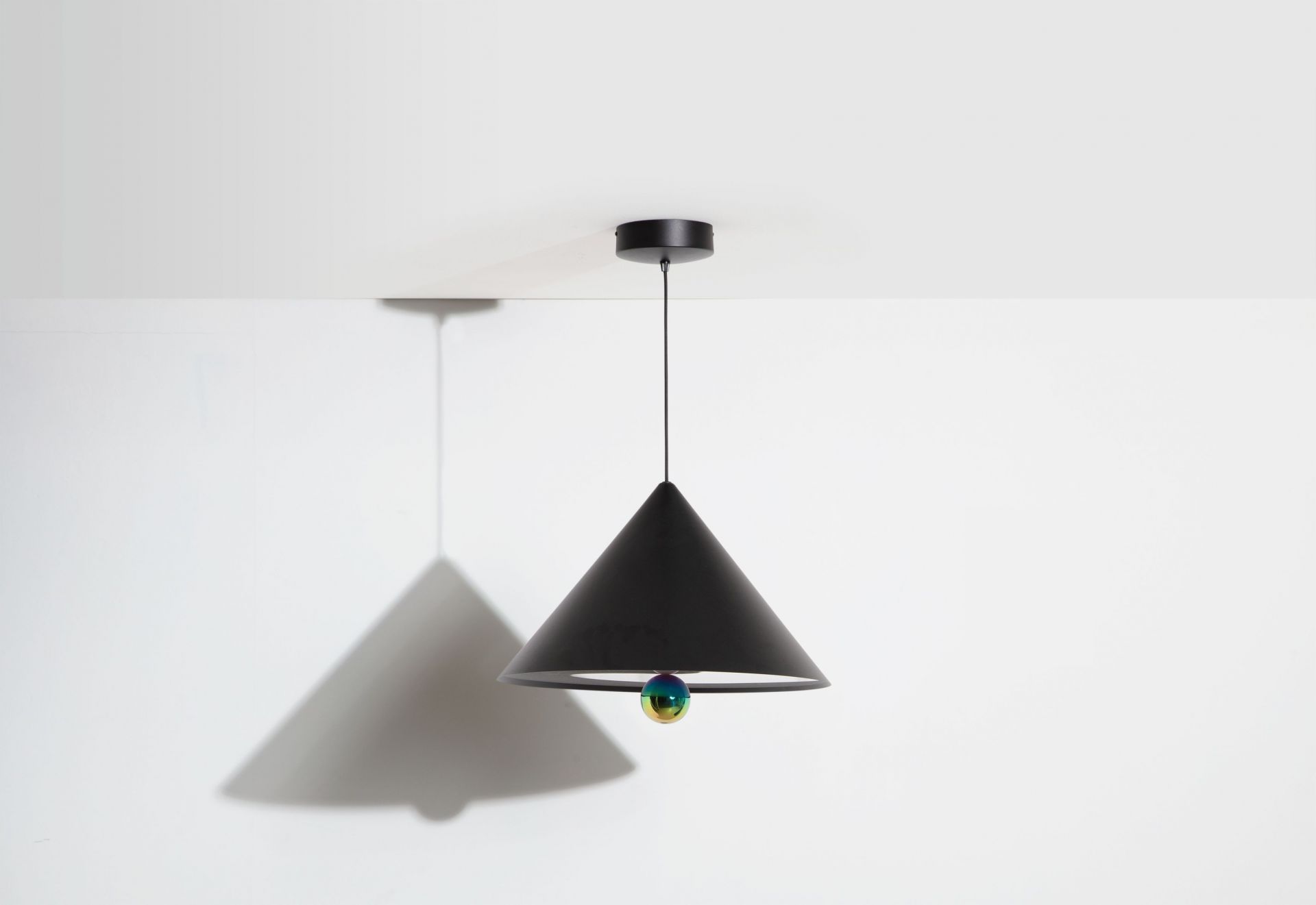 Cherry Pendant light Pendelleuchte L Petite Friture
