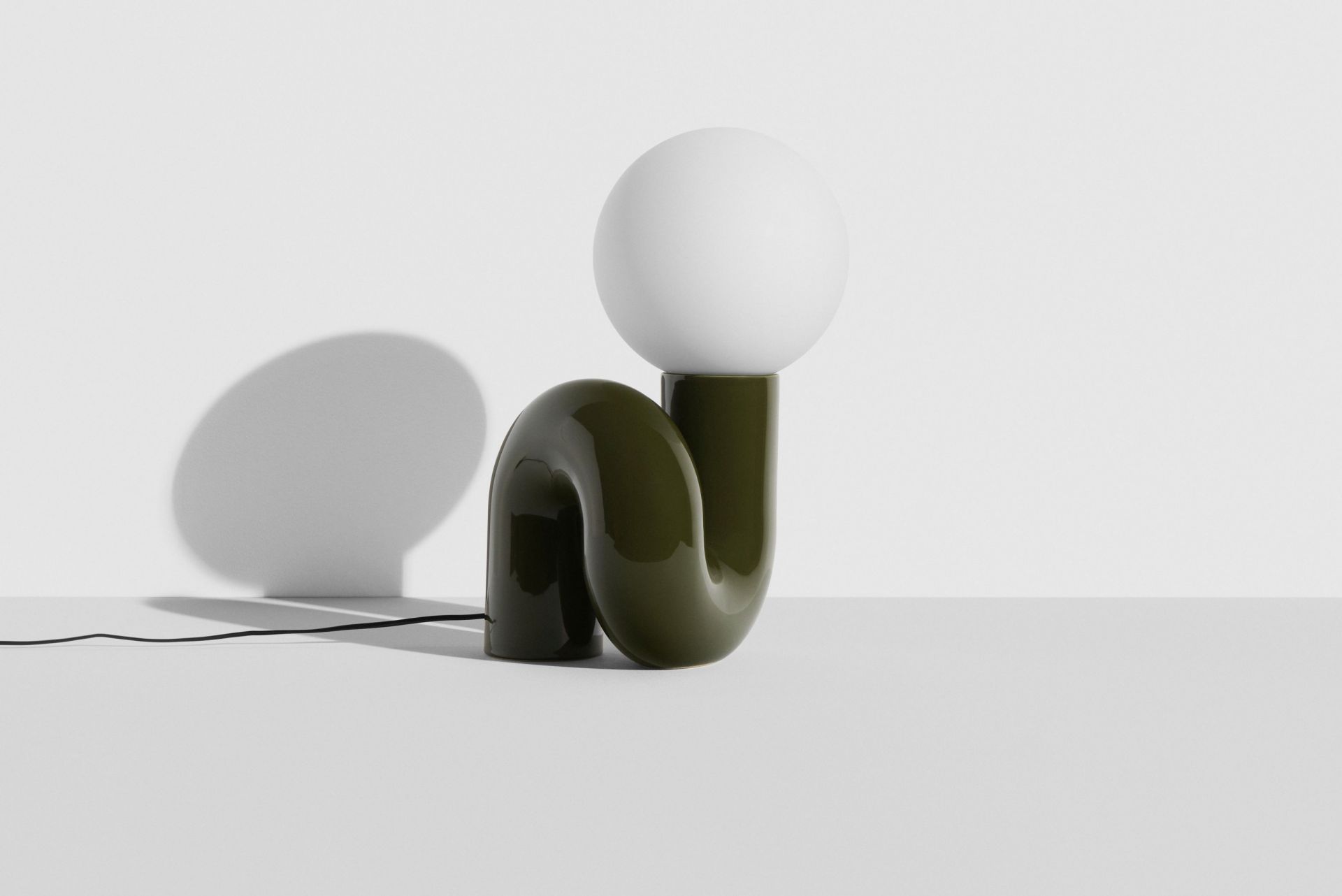 Neotenic Large Table lamp Tischleuchte groß Petite Friture