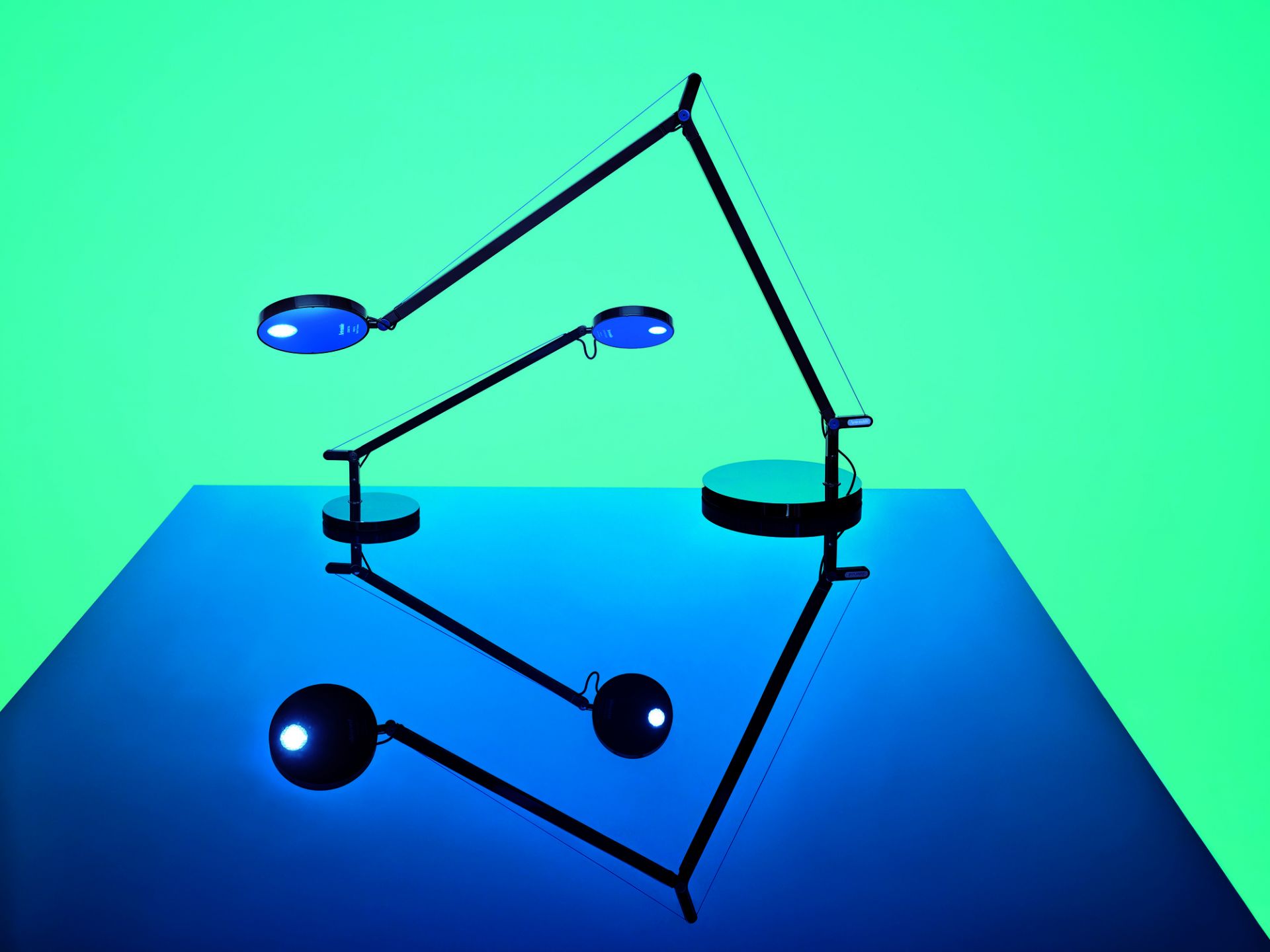 Demetra Table Tischleuchte Body (Teil 2 von 2) Anthrazitgrau 2700K Artemide EINZELSTÜCK