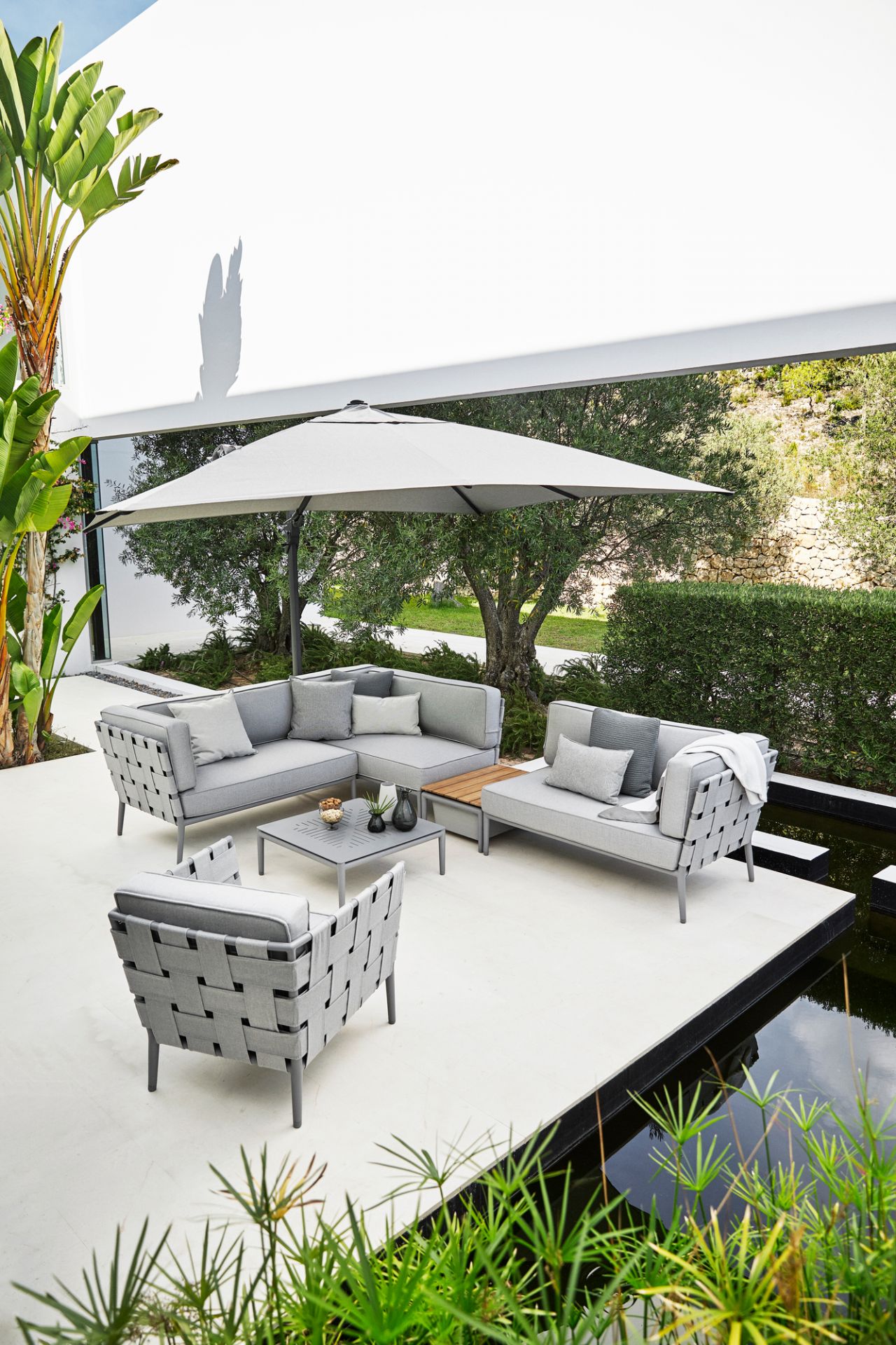 Conic AirTouch Outdoor 2-Sitzer Modulsofa links hellgrau Cane-Line