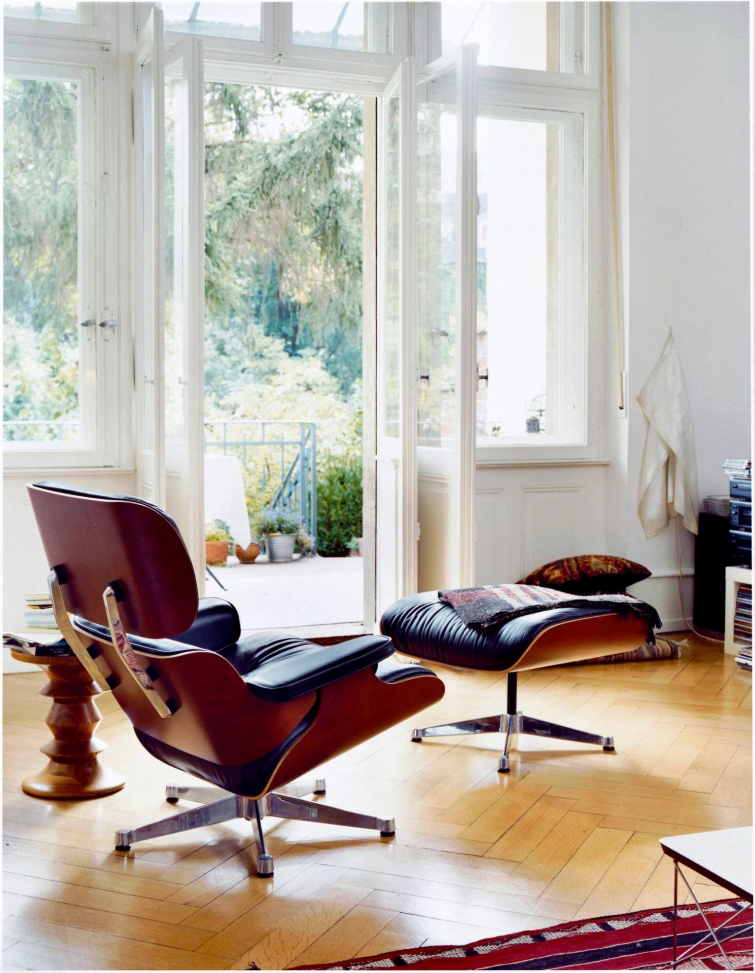 Eames Lounge Chair & Ottoman Armchair Leder Premium F / Leder Natural Vitra