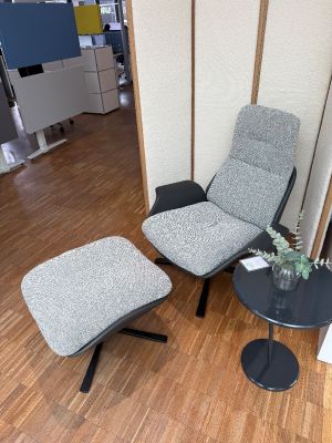 Rei Sessel & Ottoman Prostoria AUSSTELLUNGSSTÜCK
