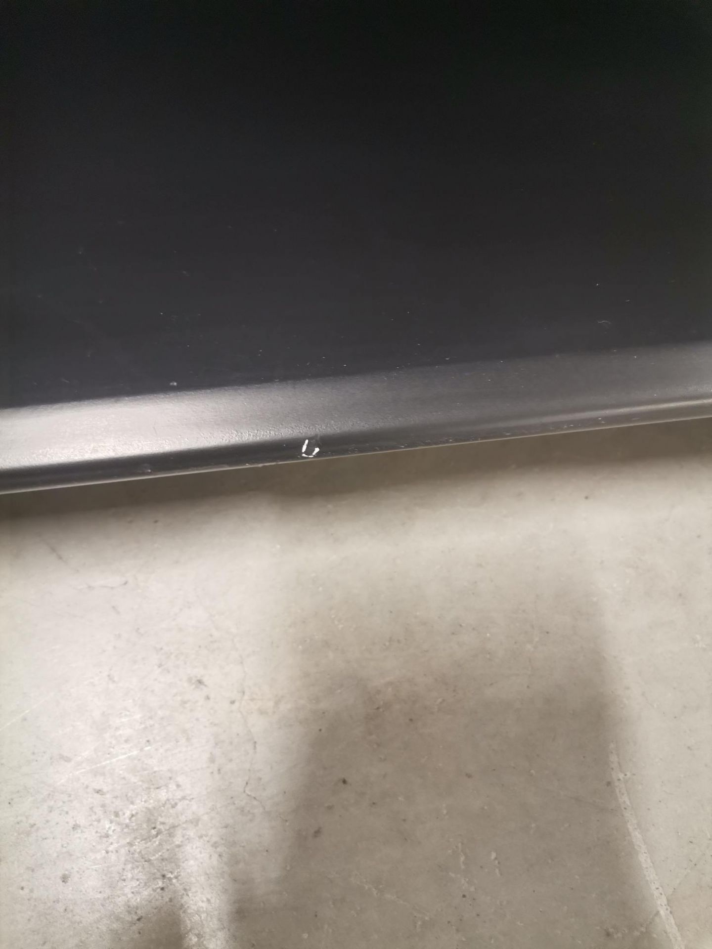 Montana Free Regal B 203,4 x H 178,1 cm mit Ablage SCHWARZ MÄNGELEXEMPLAR