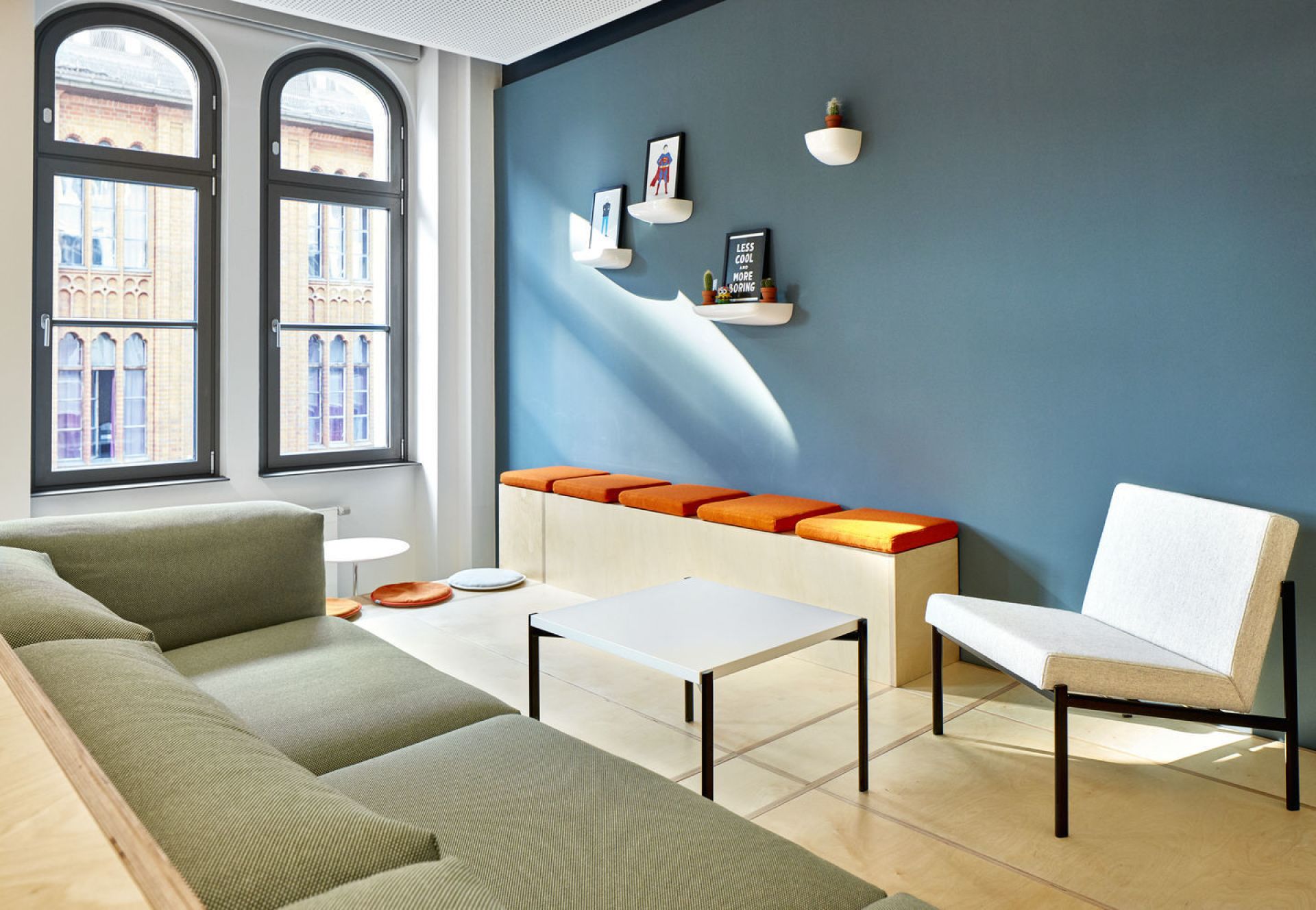 Corniches Wandboard Small Vitra